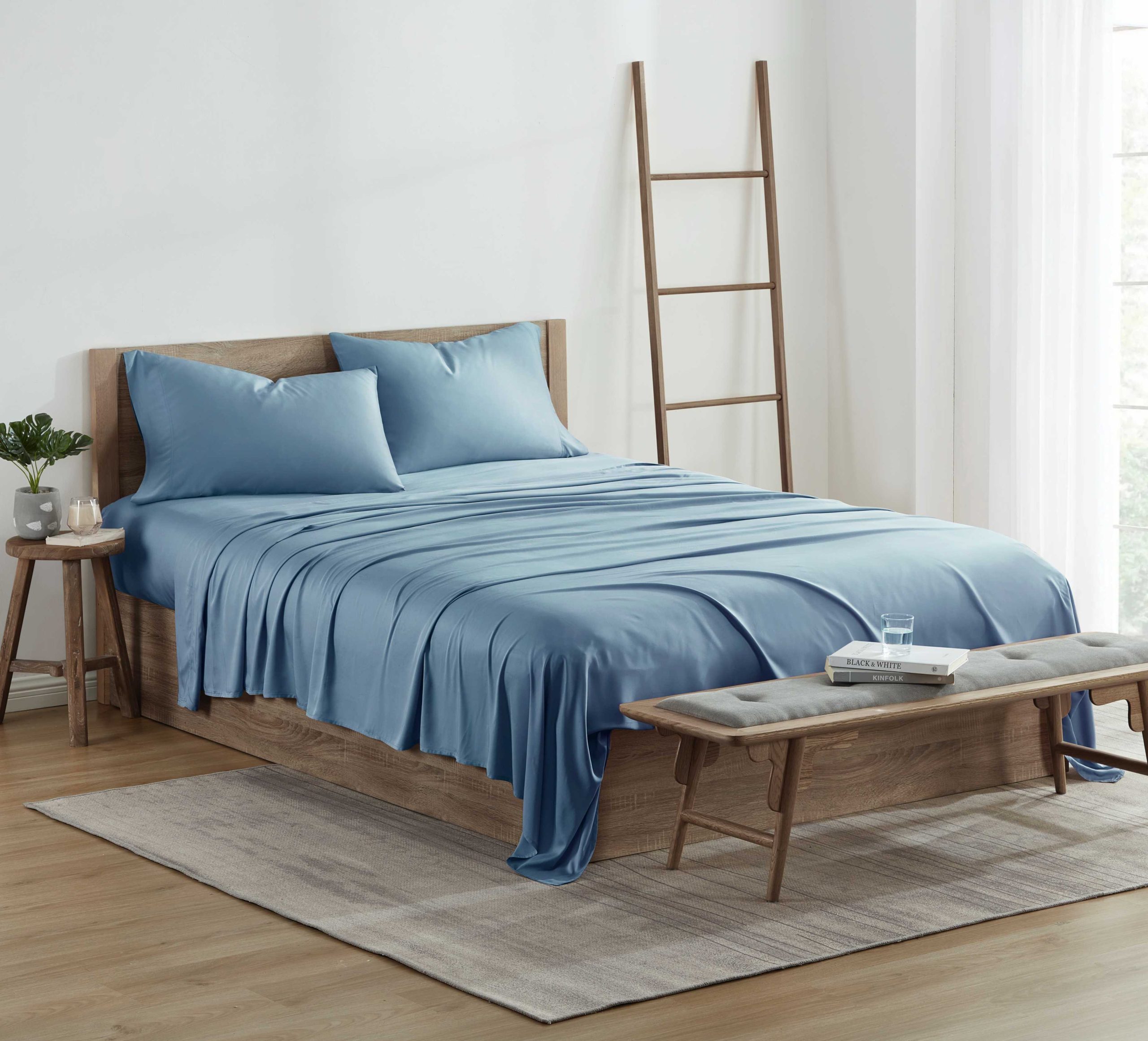 Kathy Ireland 300 Thread Count 100% Bamboo Sheet Set. by Bed Bath Fashions - Image 3