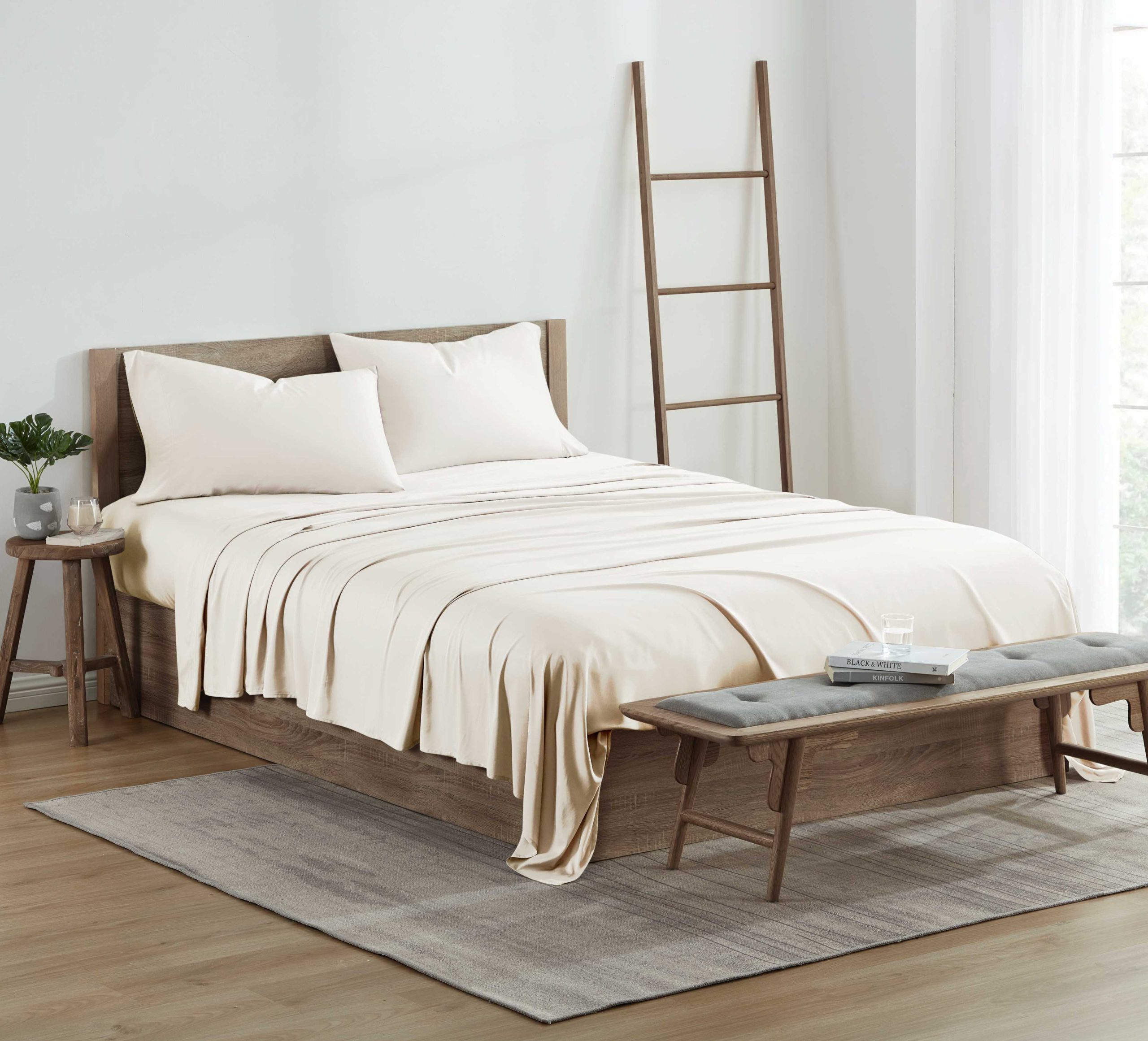 Kathy Ireland 300 Thread Count 100% Bamboo Sheet Set. by Bed Bath Fashions - Image 2