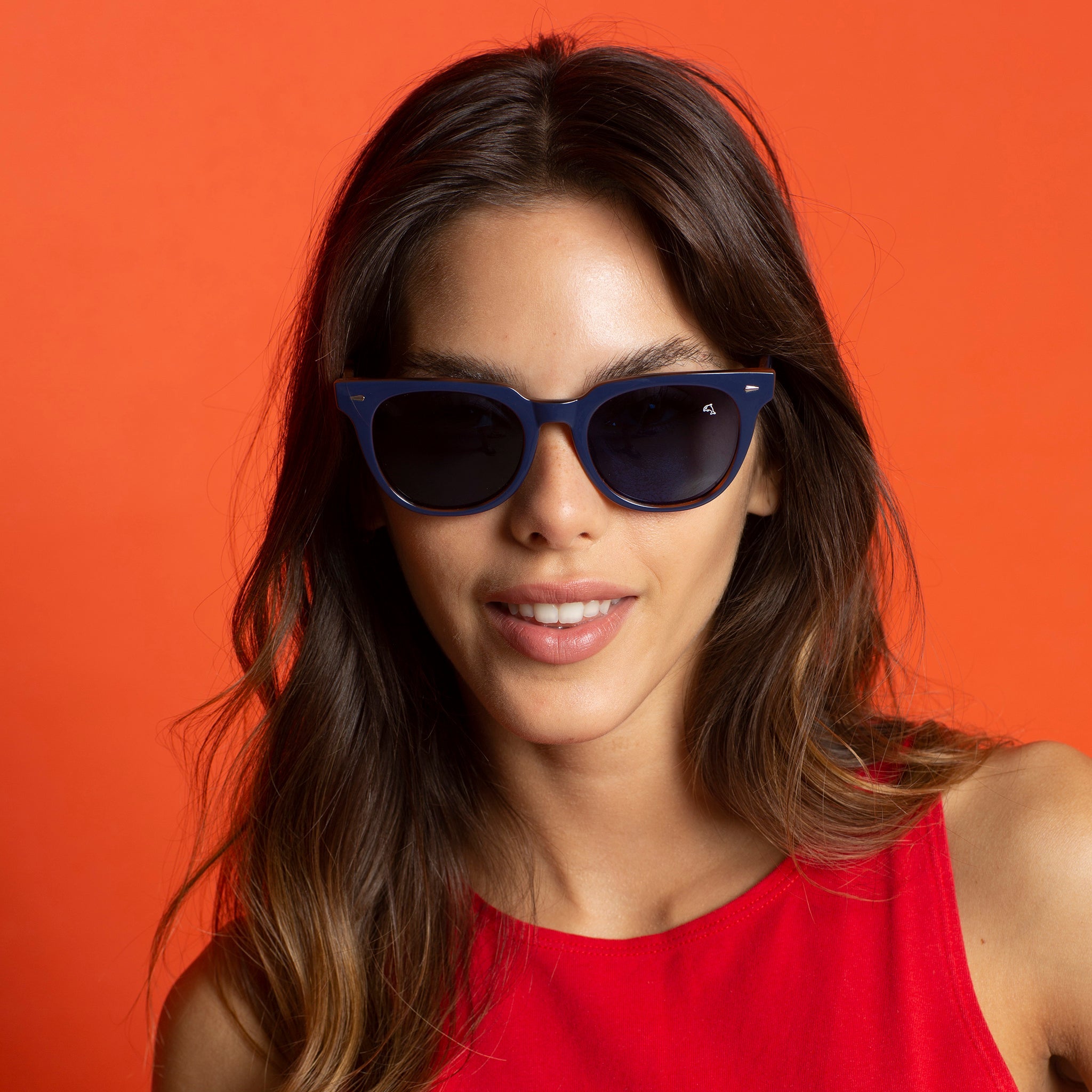 Biscayners Sunset Blue Women's Sunglasses - Image 4