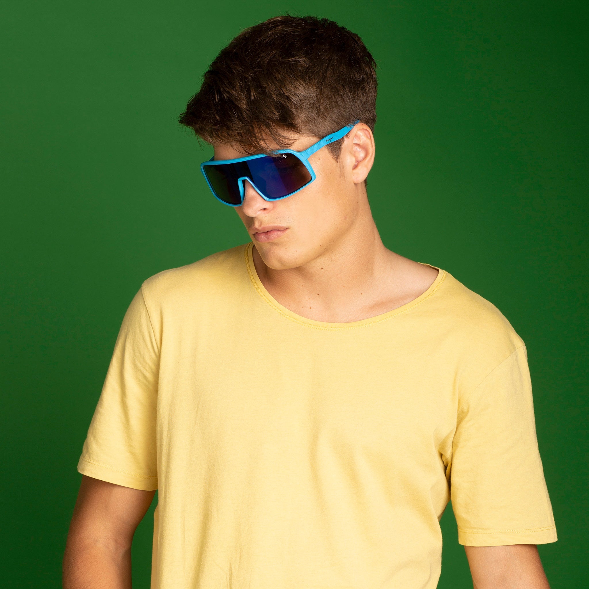 Biscayners Harbor Blue Men's Sunglasses - Image 3