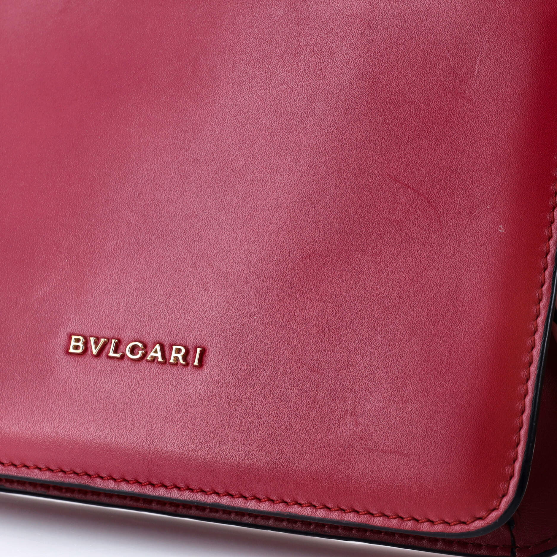 Pre-Loved Bvlgari Serpenti Forever Square Shoulder Bag Leather and Stingray Small - Image 8