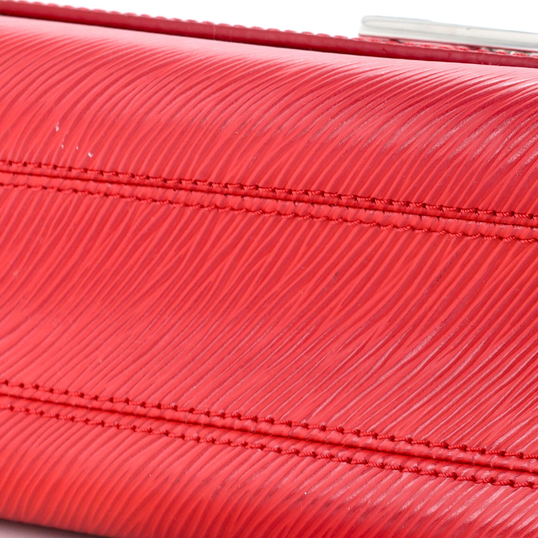 Pre-Loved Louis Vuitton Twist Handbag Epi Leather MM - Image 6