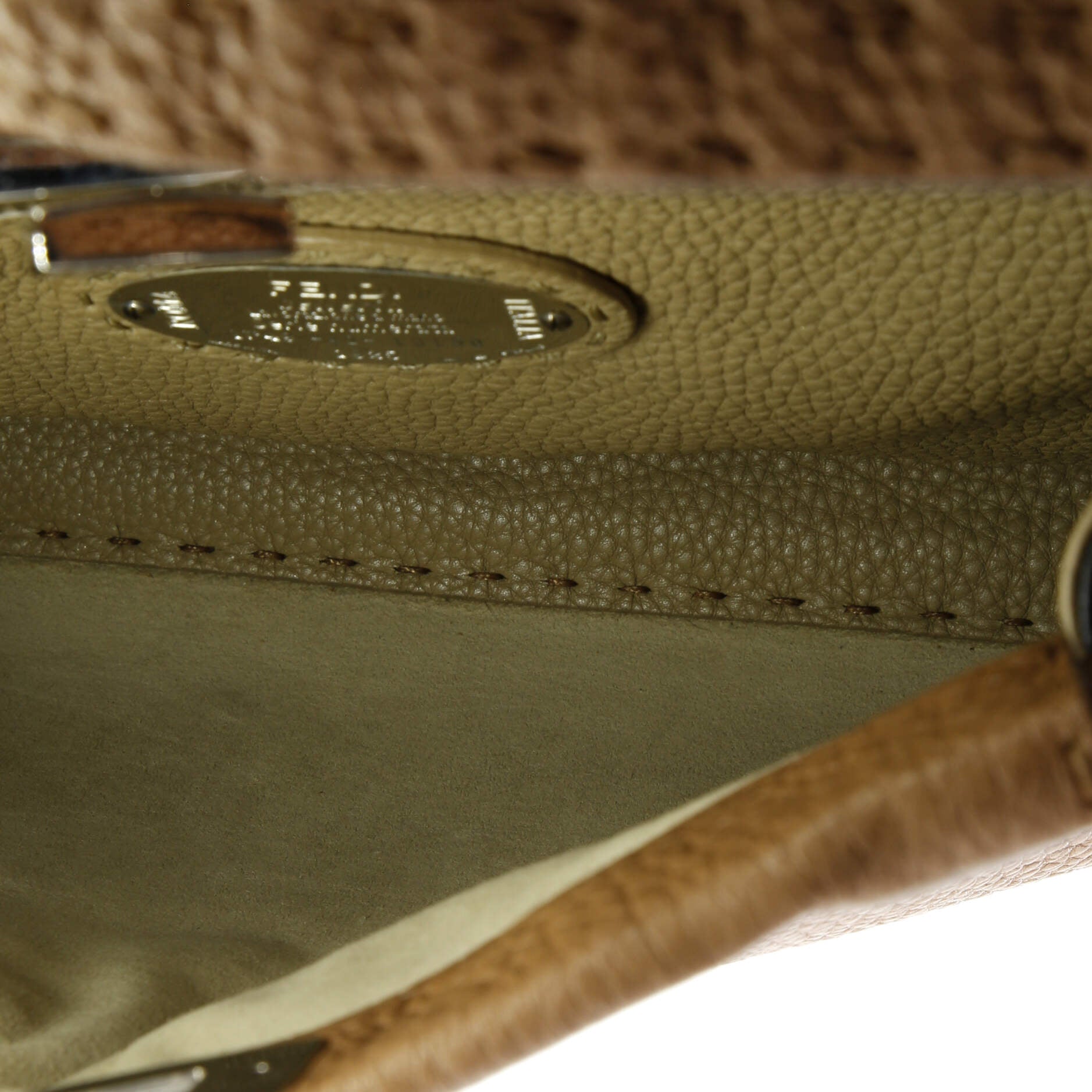 Pre-Loved Fendi Selleria Peekaboo Bag Rigid Leather Regular - Image 5