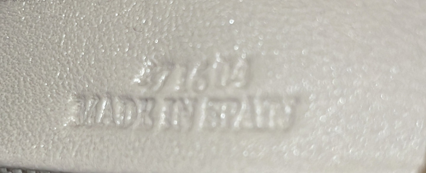 Pre-Loved Loewe Puzzle Bag Leather Medium - Image 6