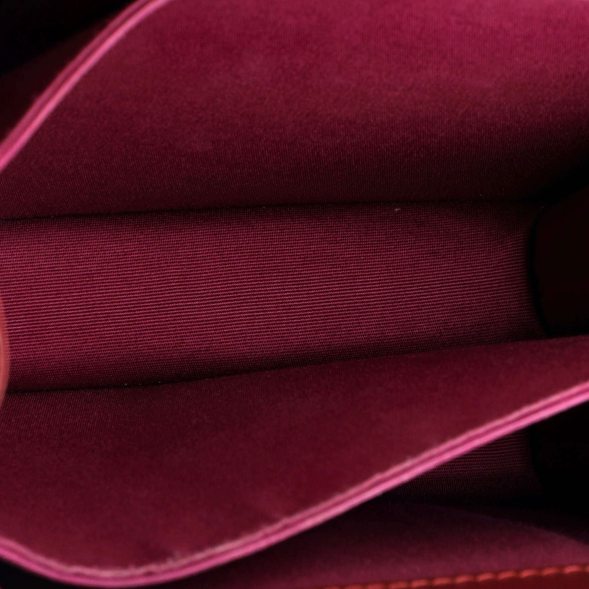 Pre-Loved Bvlgari Serpenti Forever Top Handle Bag Leather Small - Image 5