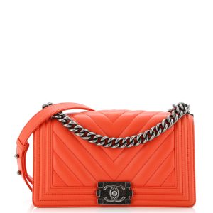 Pre-Loved Chanel Boy Flap Bag Chevron Calfskin Old Medium