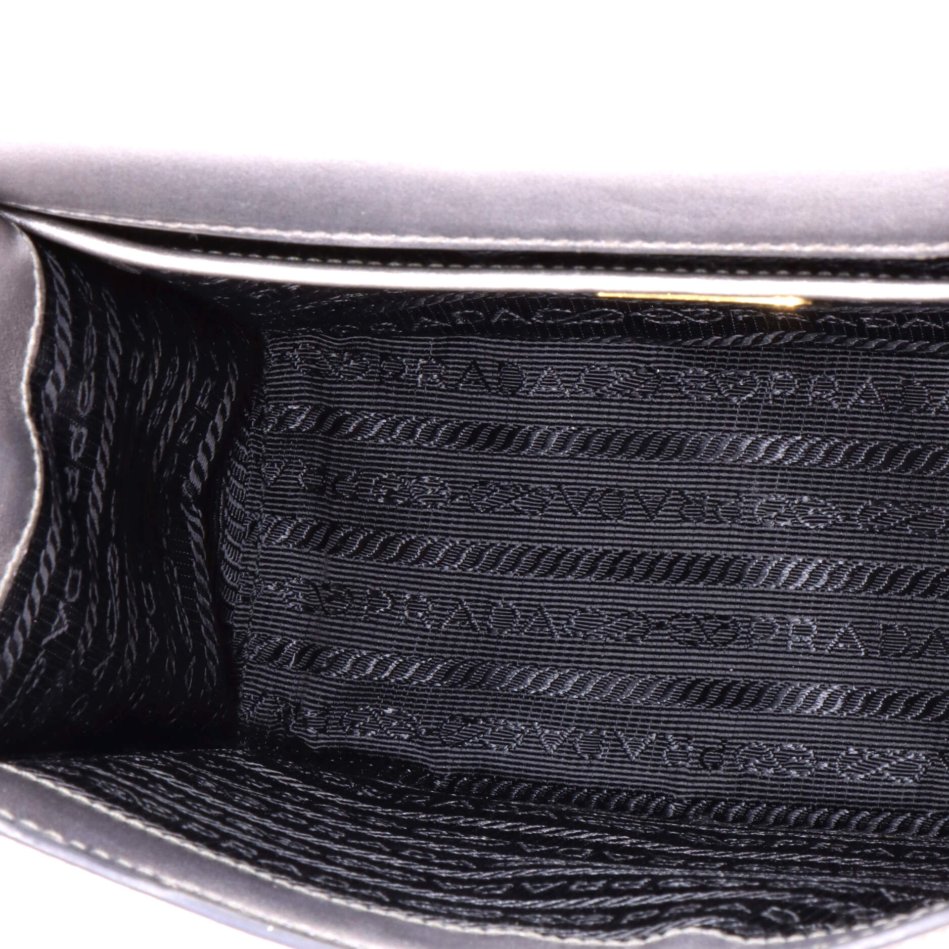 Pre-Loved Prada Envelope Flap Chain Shoulder bag Saffiano Leather Small - Image 5