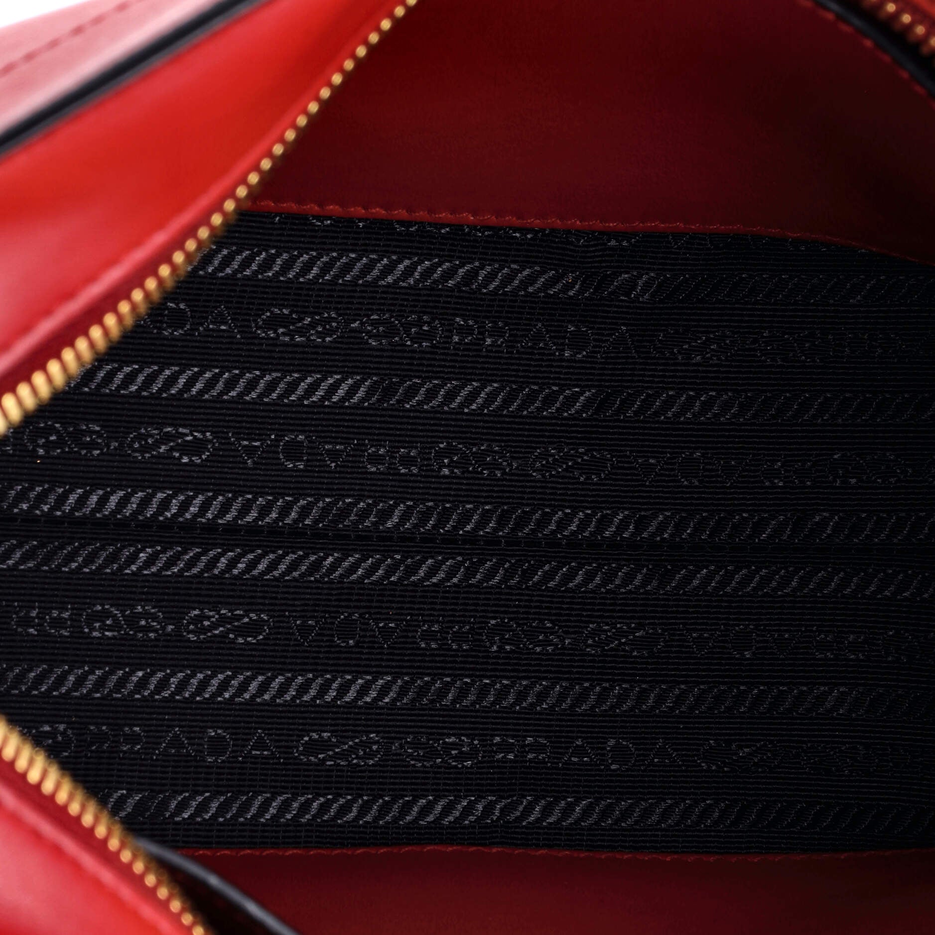 Pre-Loved Prada Bibliotheque Crossbody Saffiano Leather - Image 5