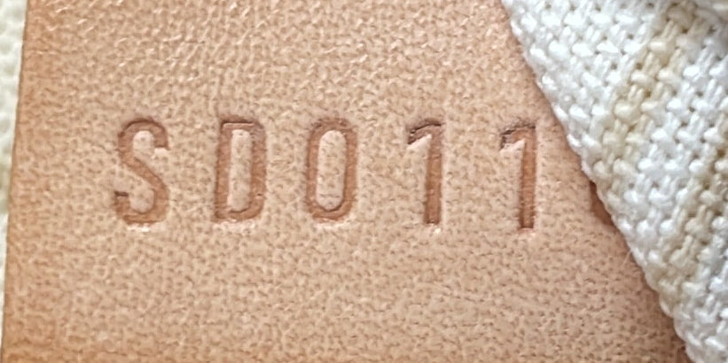 Pre-Loved Louis Vuitton Neverfull NM Tote Damier MM - Image 9