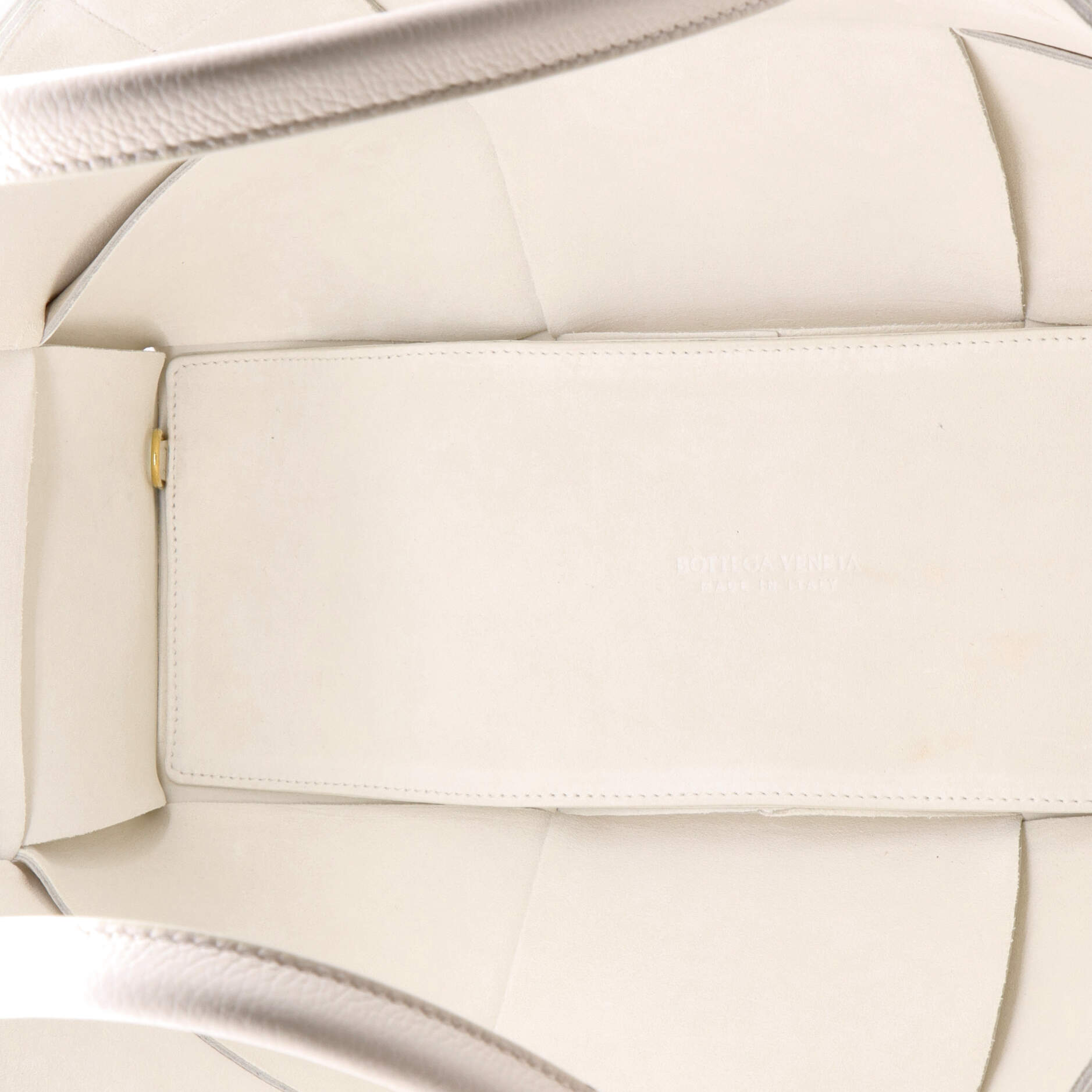 Pre-Loved Bottega Veneta Arco Tote Maxi Intrecciato Leather Medium - Image 6