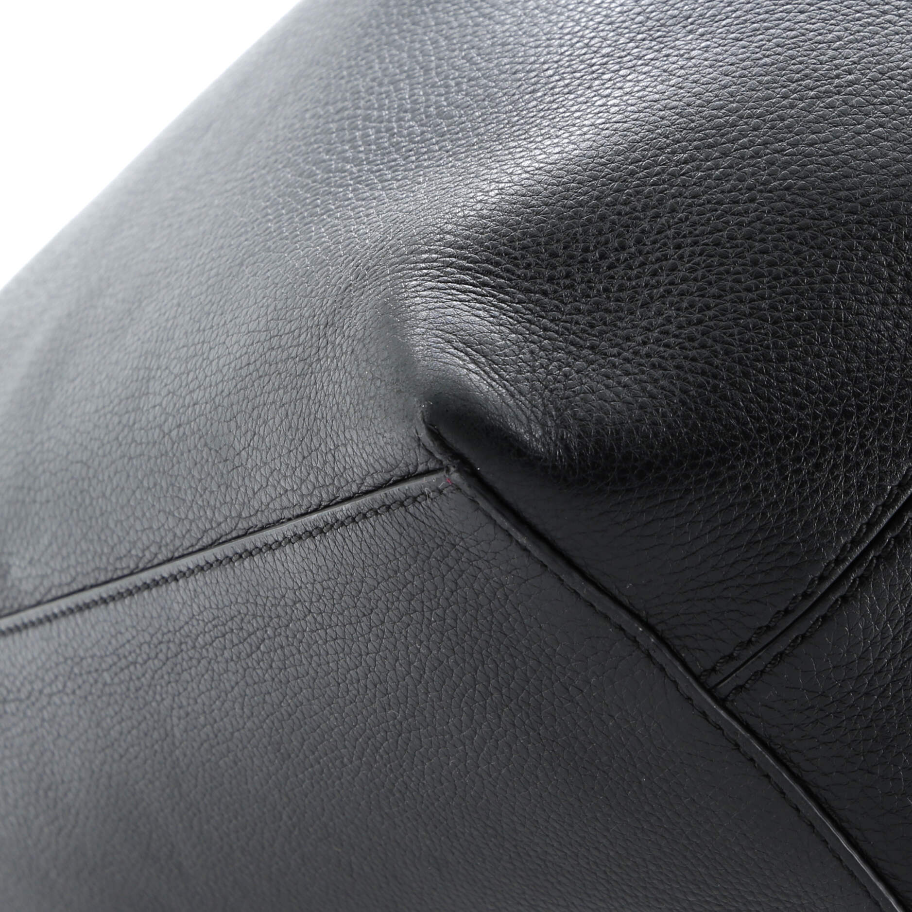 Pre-Loved Valentino Rockstud Shopper Tote Leather Large - Image 14