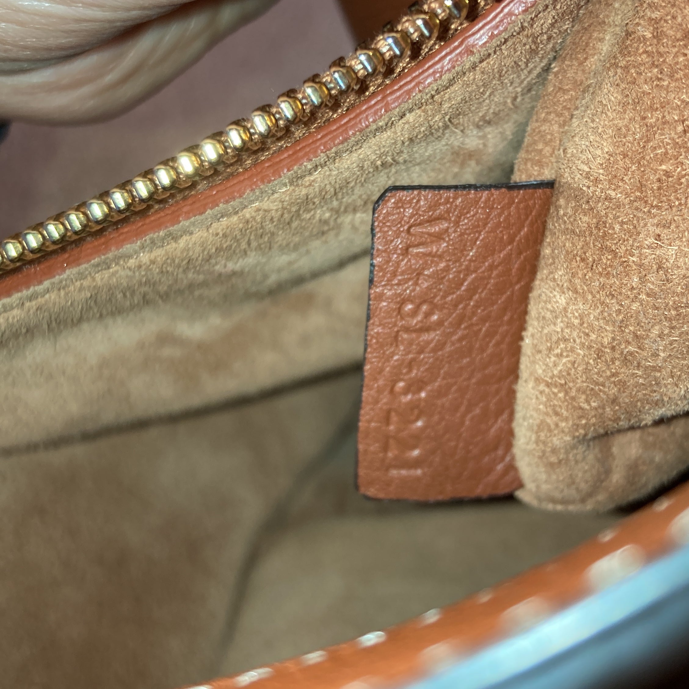 Pre-Loved Celine Romy Shoulder Bag Leather Medium - Image 7