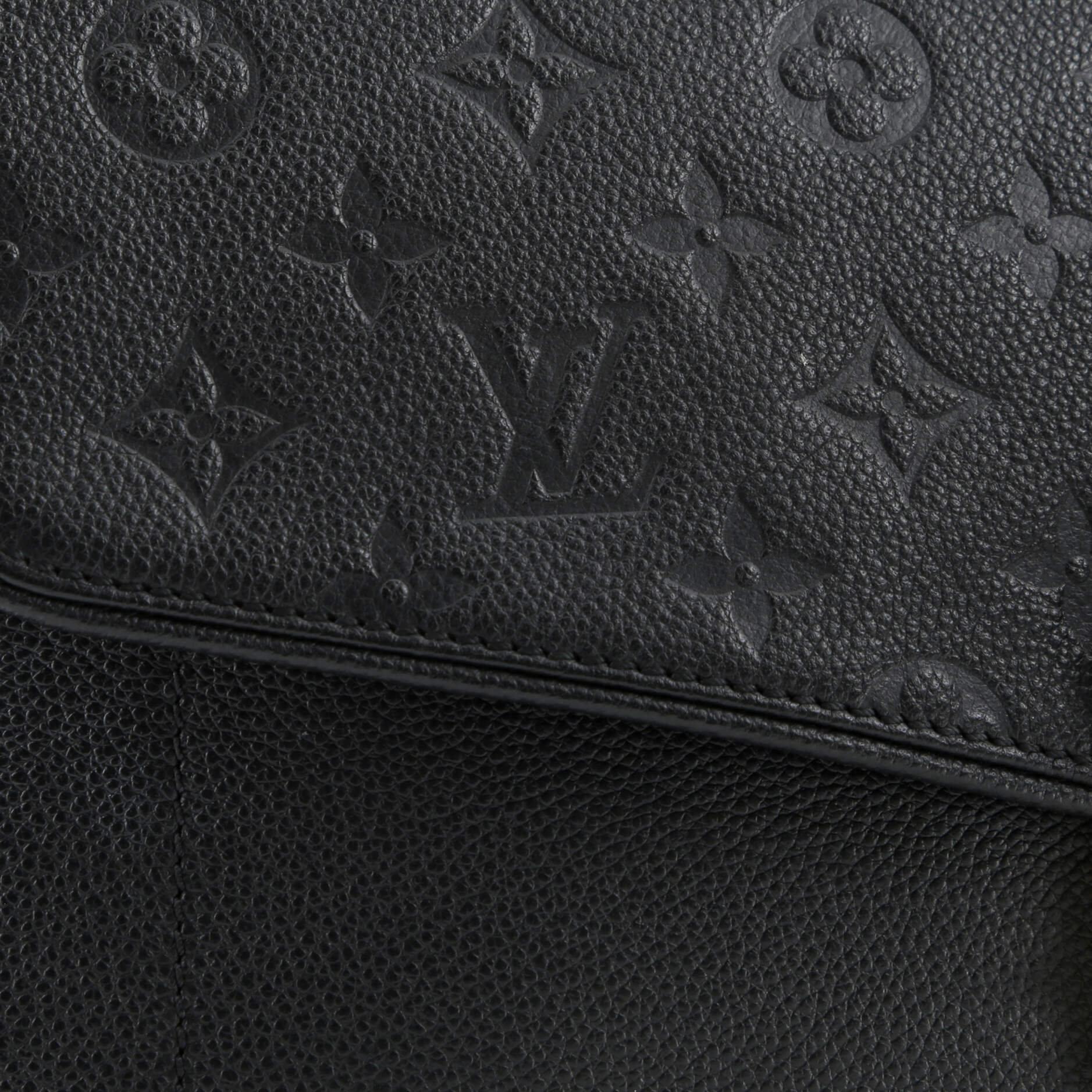 Pre-Loved Louis Vuitton Saint Germain Handbag Monogram Empreinte Leather MM - Image 8