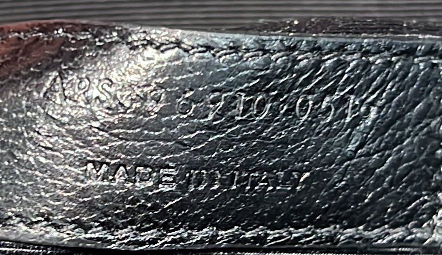 Pre-Loved Saint Laurent Classic Monogram Envelope Satchel Matelasse Chevron Leather Large - Image 8