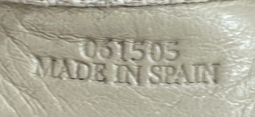 Pre-Loved Loewe Puzzle Bag Leather Medium - Image 6