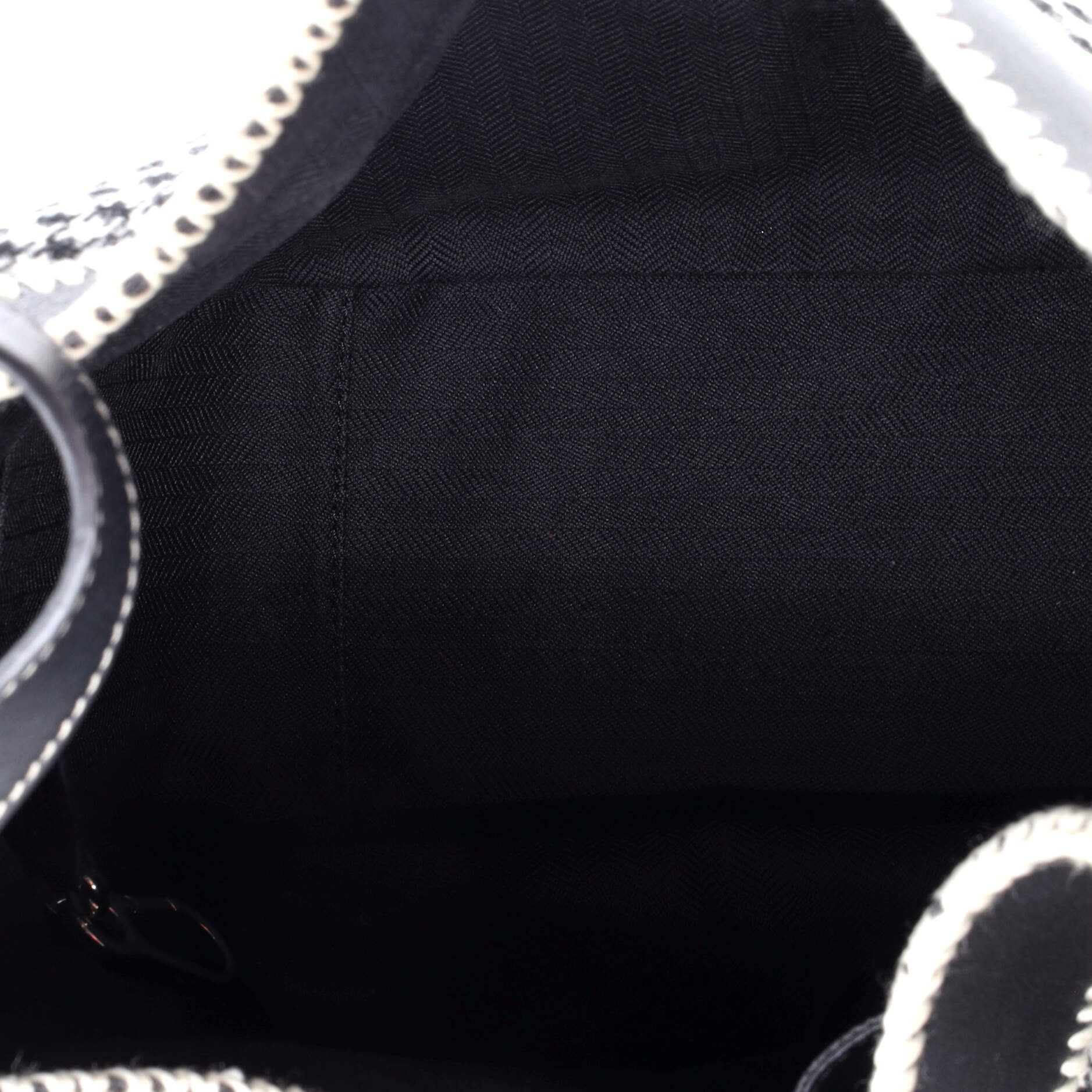 Pre-Loved Loewe Hammock Bag Leather and Tweed Small - Image 5