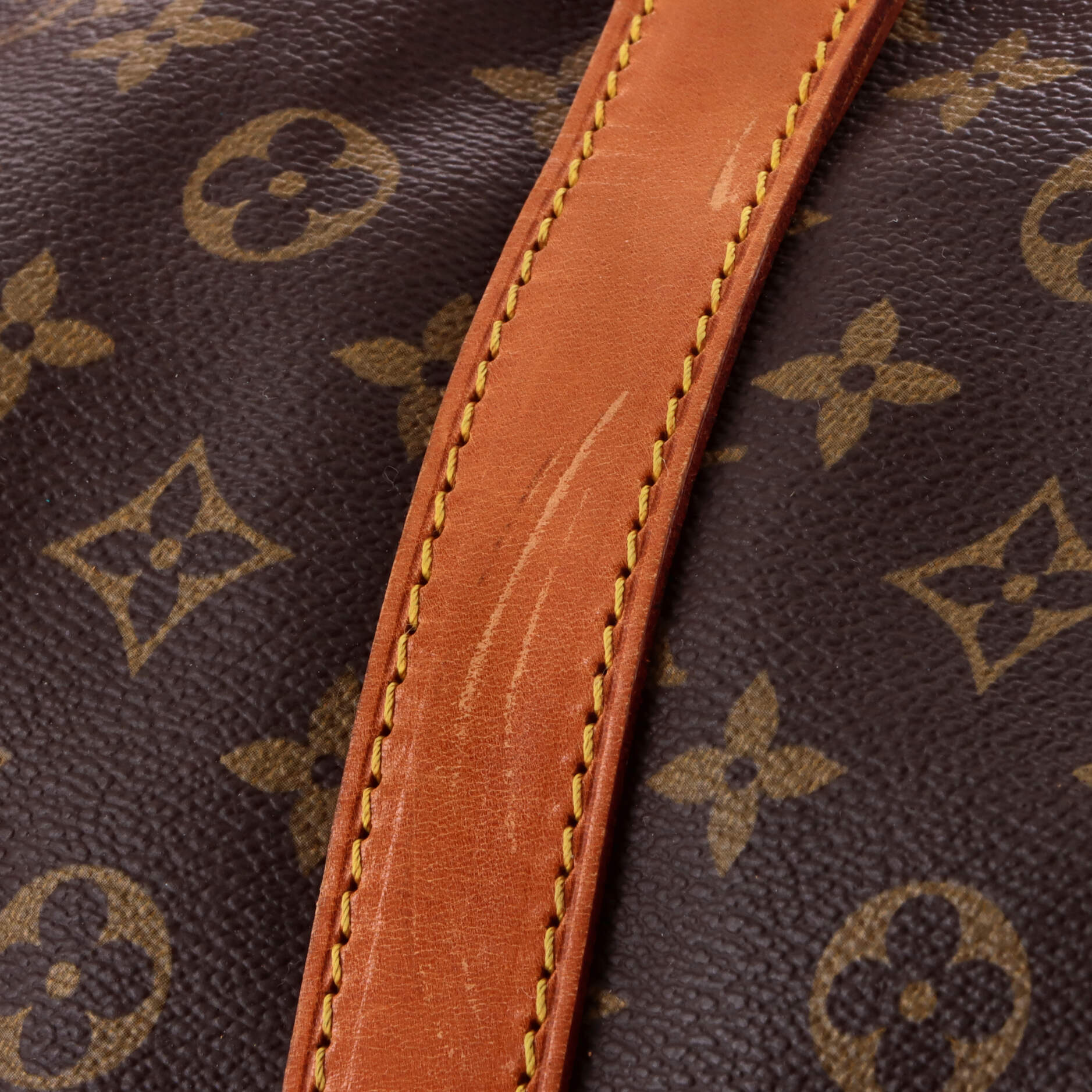 Pre-Loved Louis Vuitton Keepall Bandouliere Bag Monogram Canvas 60 - Image 6