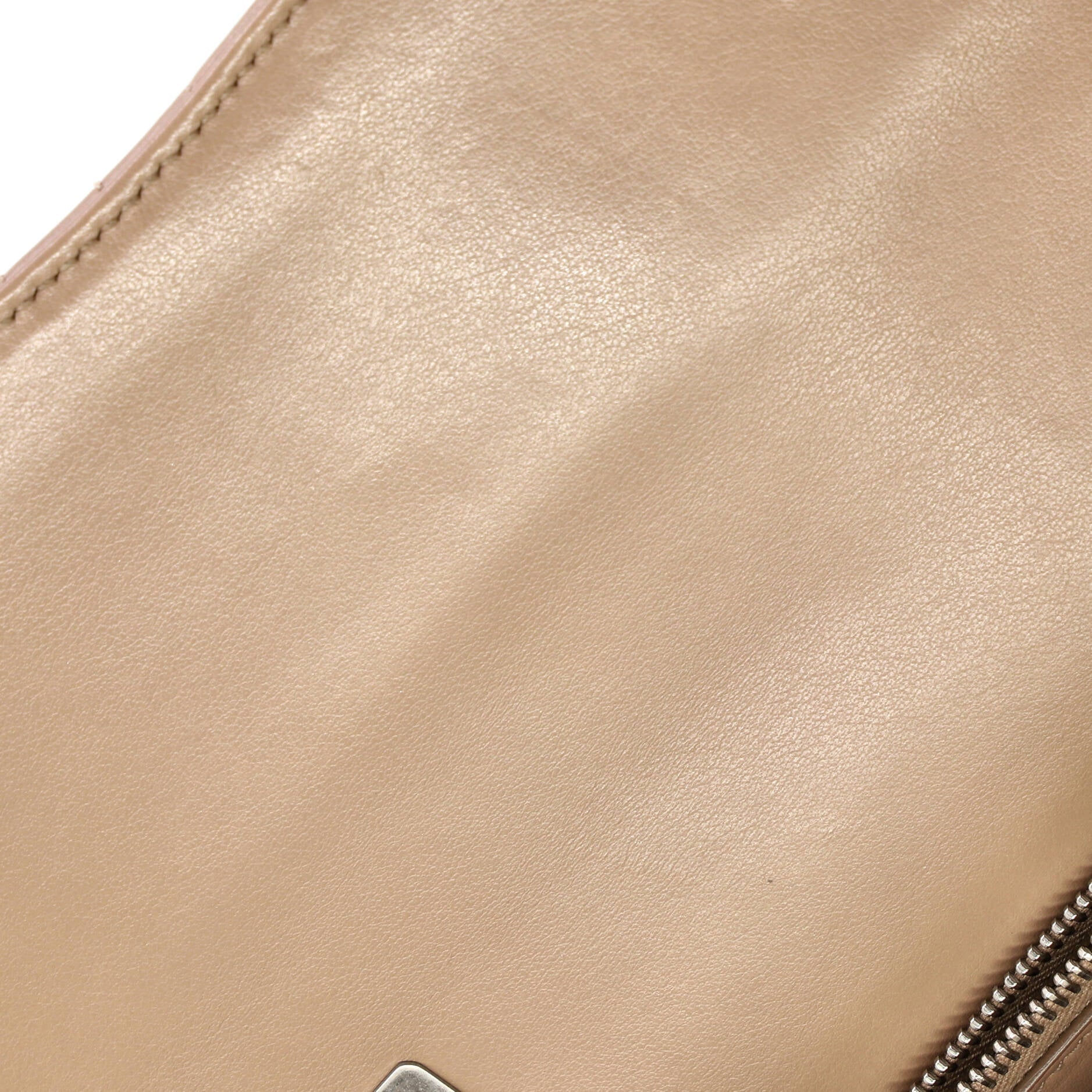 Pre-Loved Prada Curved Flap Chain Shoulder Bag Diagramme Quilted Leather Small - Image 7