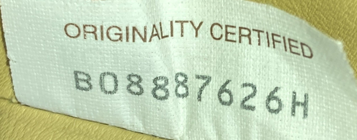 Pre-Loved Bottega Veneta The Pouch Leather Teen - Image 7