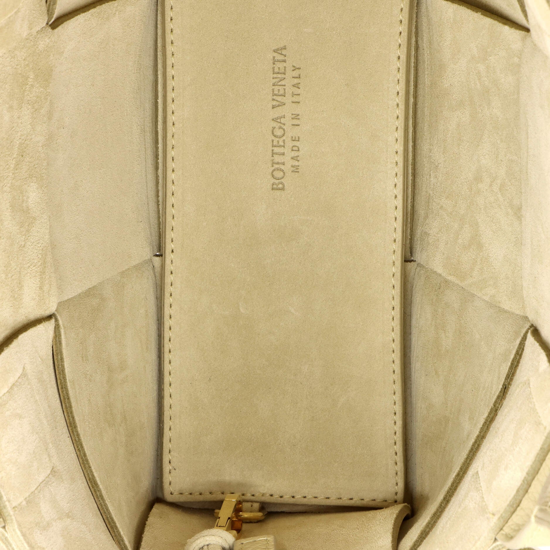 Pre-Loved Bottega Veneta Arco Tote Maxi Intrecciato Leather Mini - Image 6