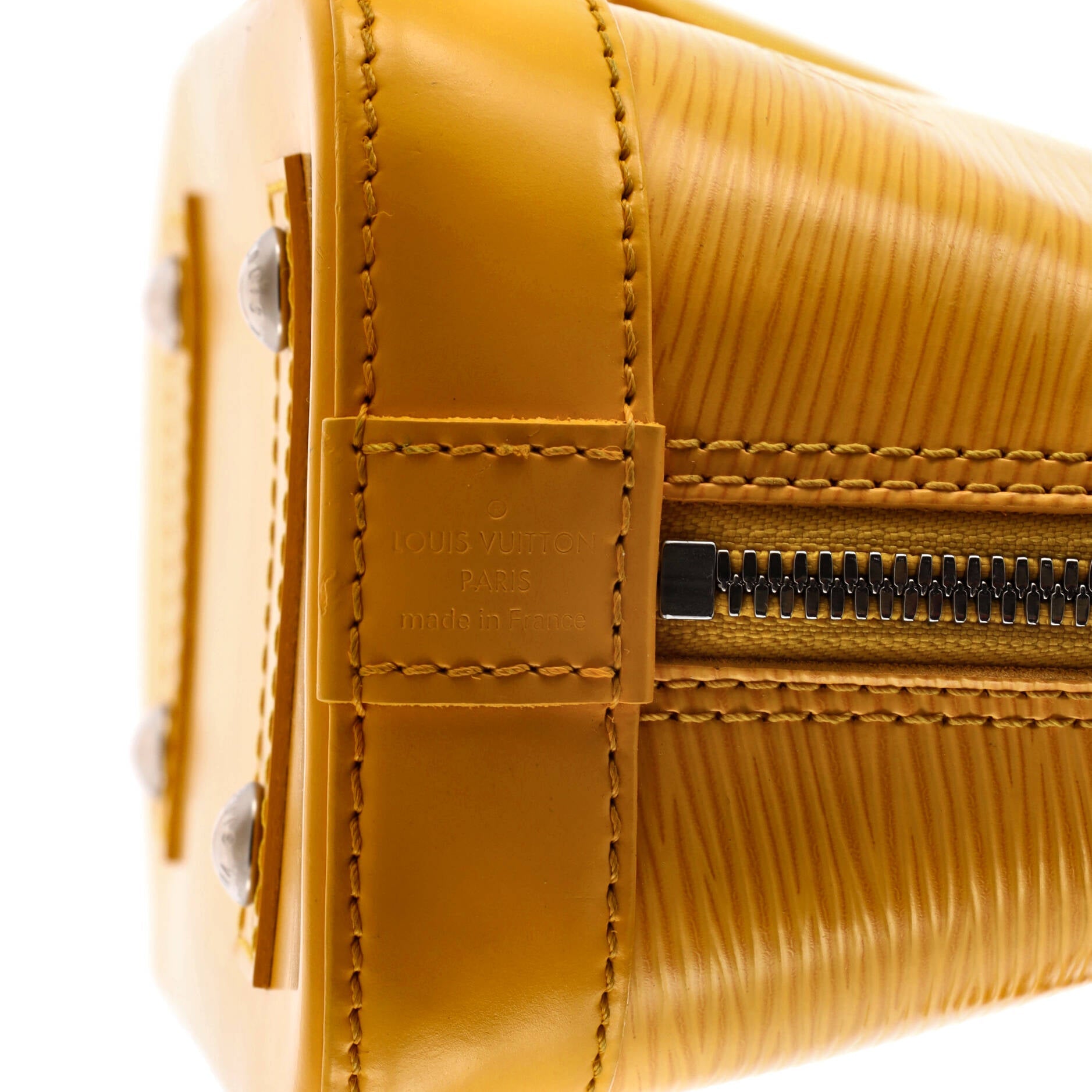 Pre-Loved Louis Vuitton Alma Handbag Epi Leather BB - Image 7