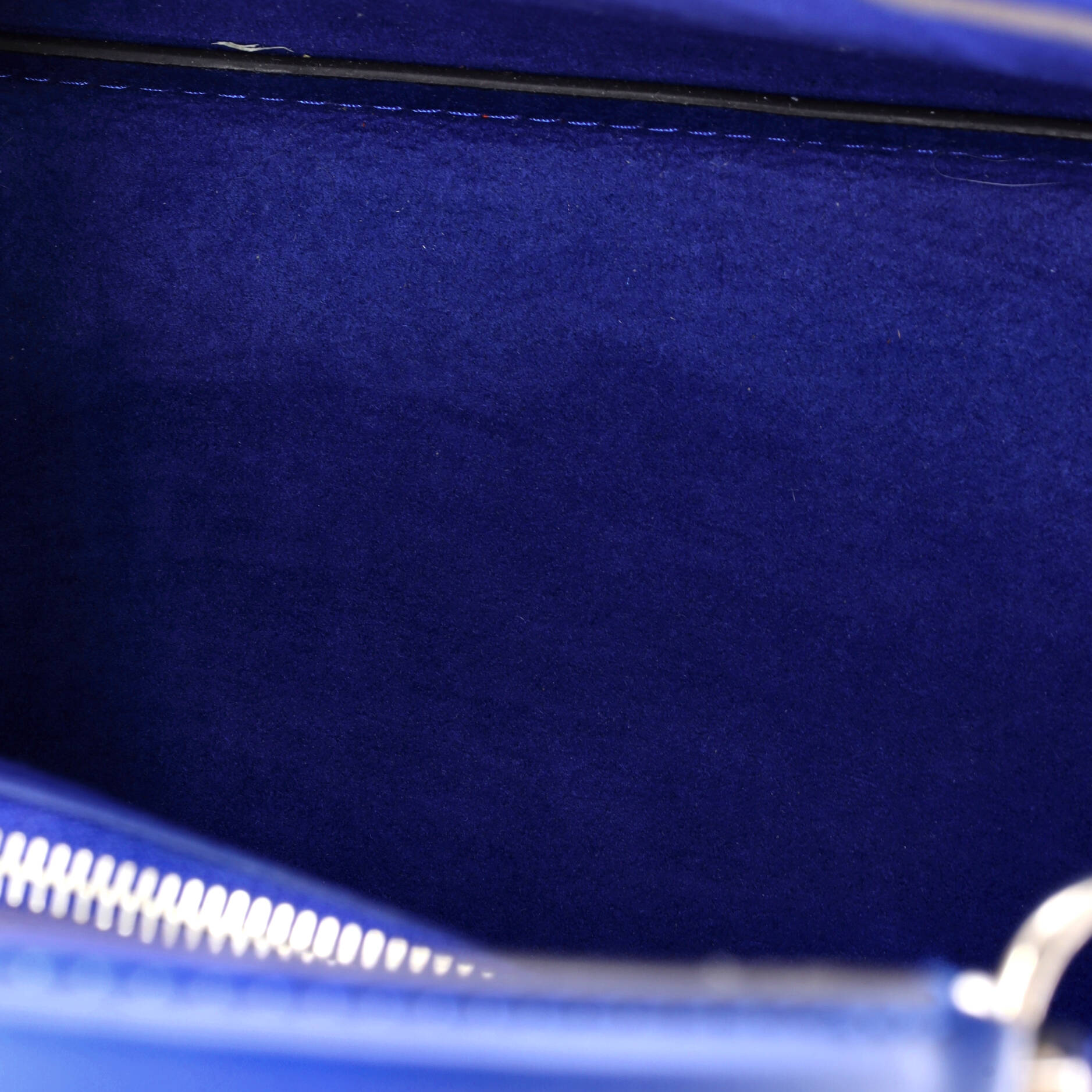 Pre-Loved Louis Vuitton NeoNoe Handbag Epi Leather MM - Image 5