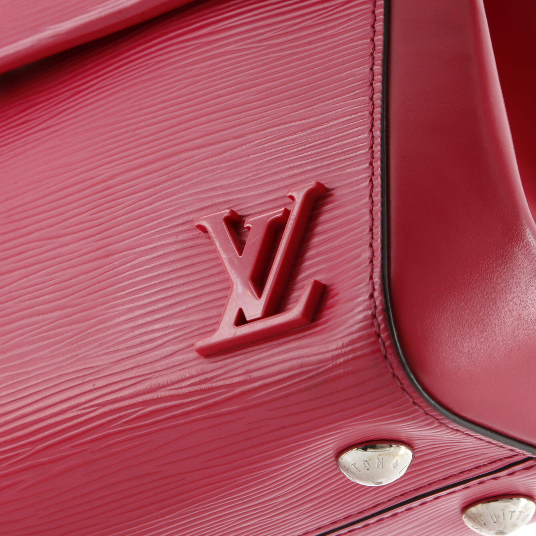 Pre-Loved Louis Vuitton Cluny Top Handle Bag Epi Leather BB - Image 7