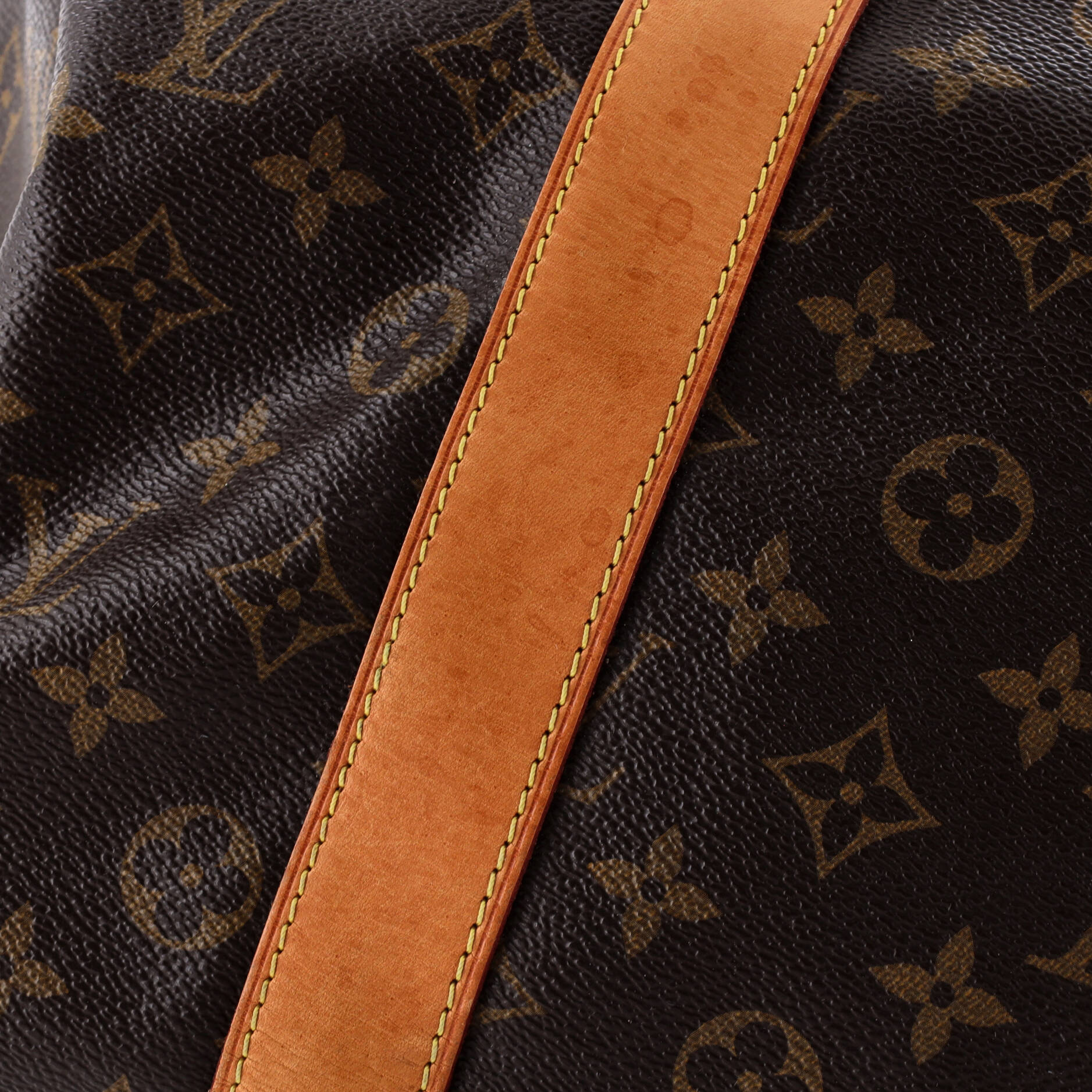 Pre-Loved Louis Vuitton Carryall Handbag Monogram Canvas - Image 6