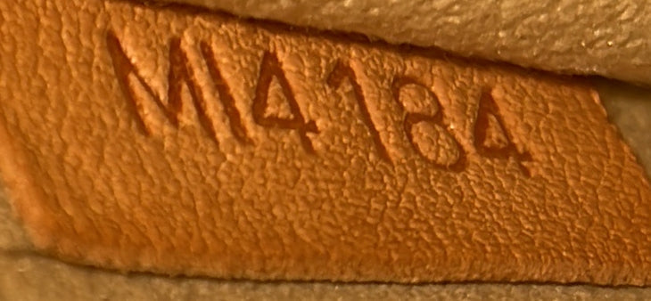 Pre-Loved Louis Vuitton Cindy Sherman Camera Messenger Bag Patch Embellished Monogram Canvas - Image 9