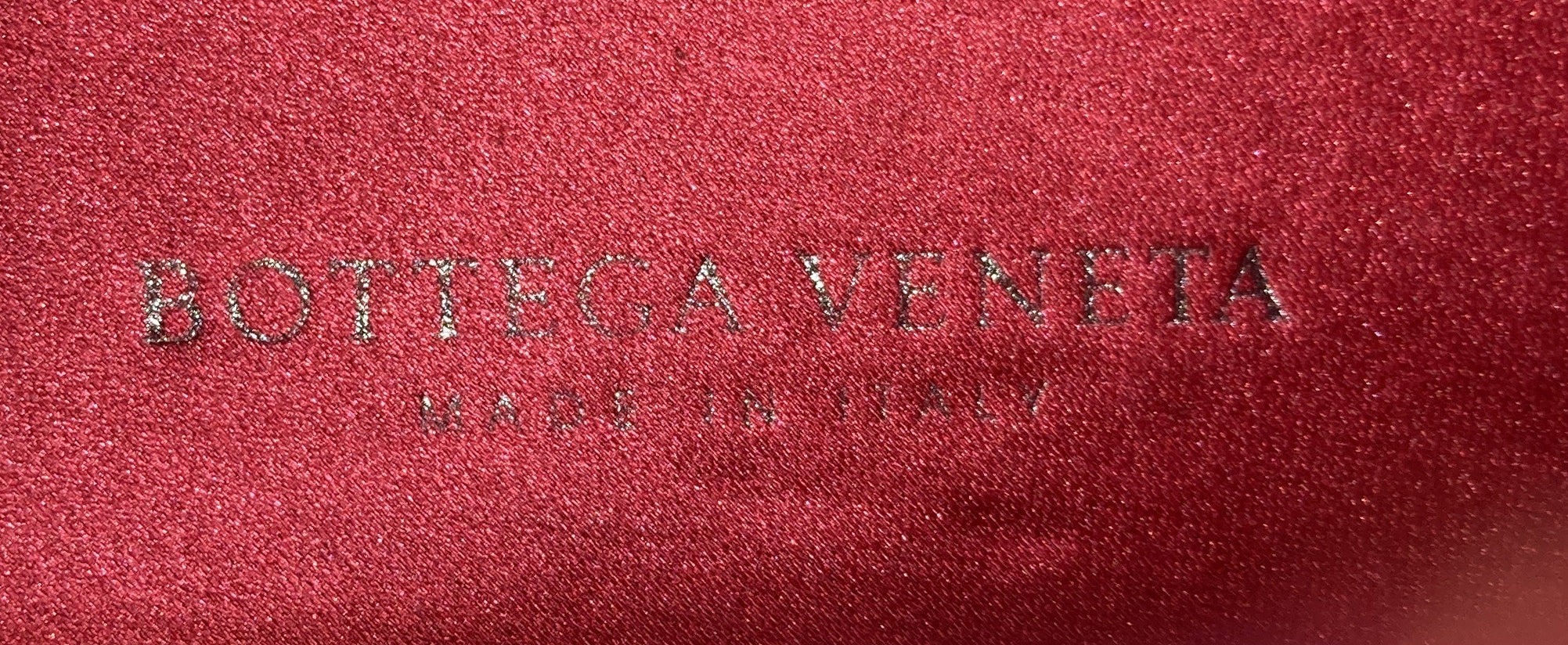 Pre-Loved Bottega Veneta Box Knot Clutch Intrecciato Satin Small - Image 8