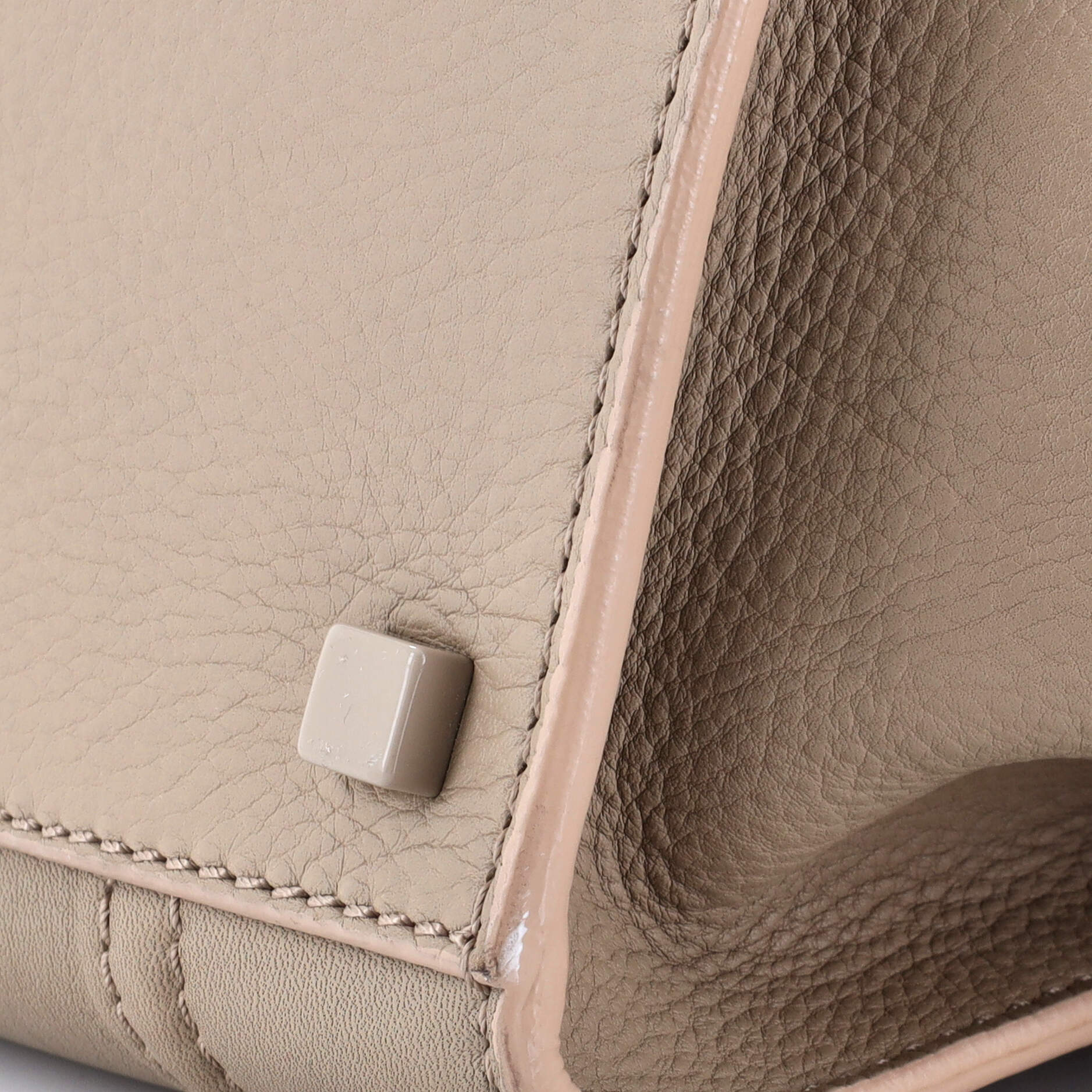 Pre-Loved Celine Phantom Bag Grainy Leather Medium - Image 6