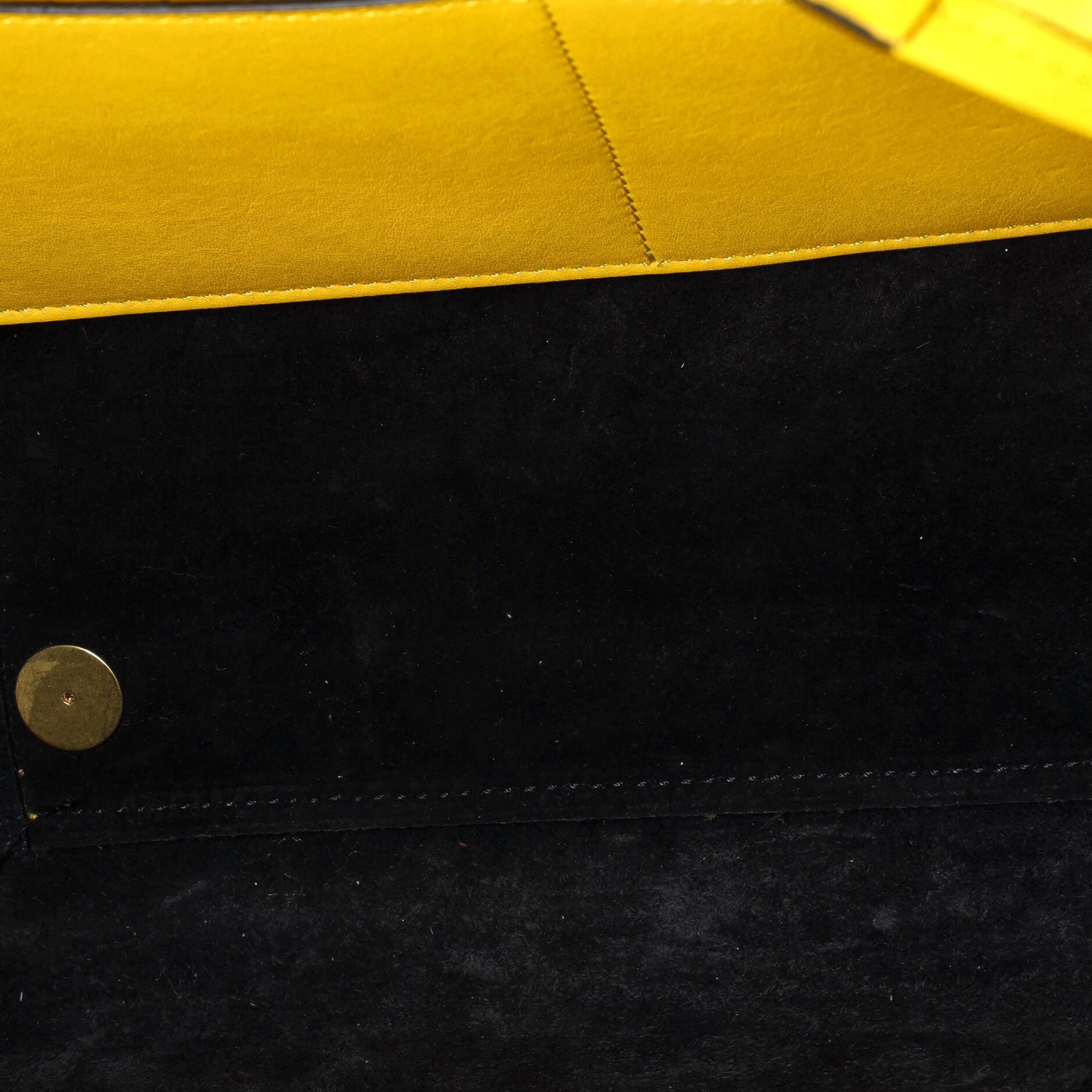 Pre-Loved Celine Belt Bag Calfskin Medium - Image 5