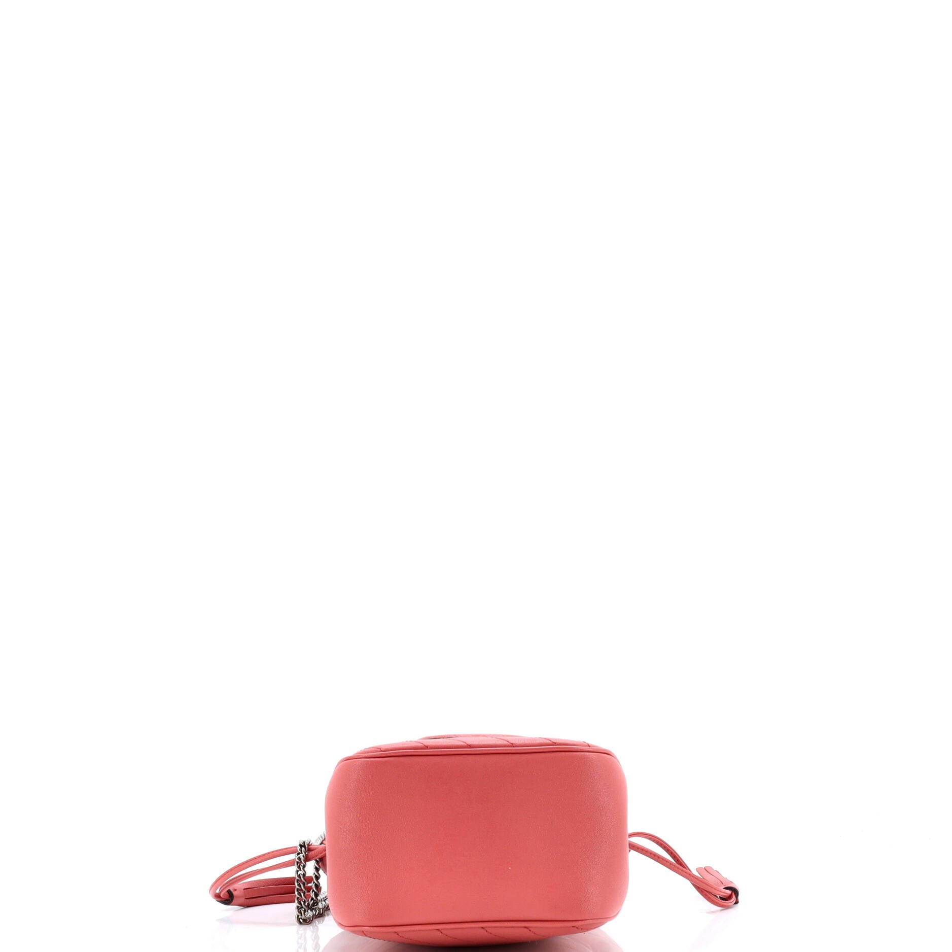 Pre-Loved Gucci Blondie NM Bucket Bag Diagonal Quilted Leather Mini - Image 4