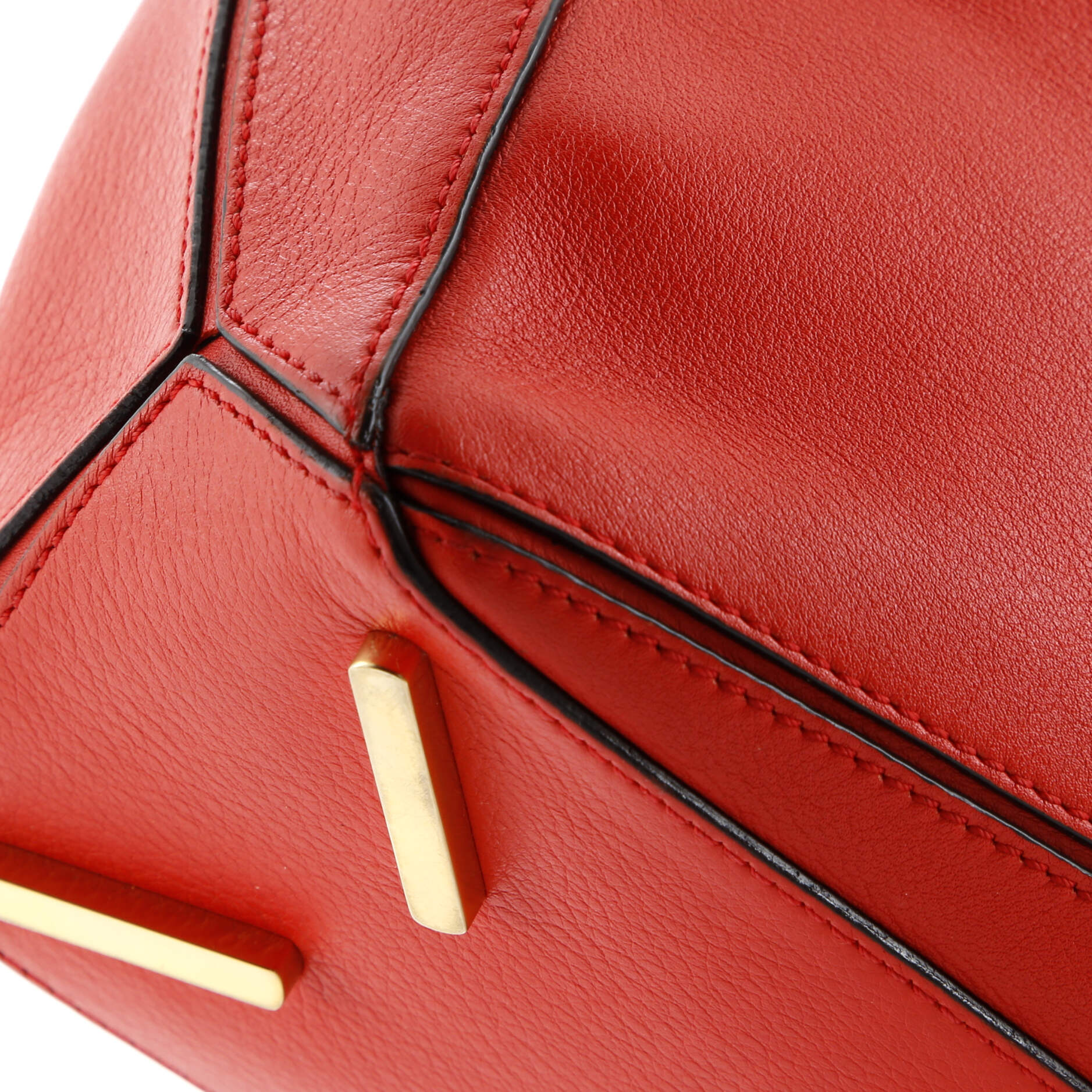 Pre-Loved Loewe Puzzle Bag Leather Small - Image 13