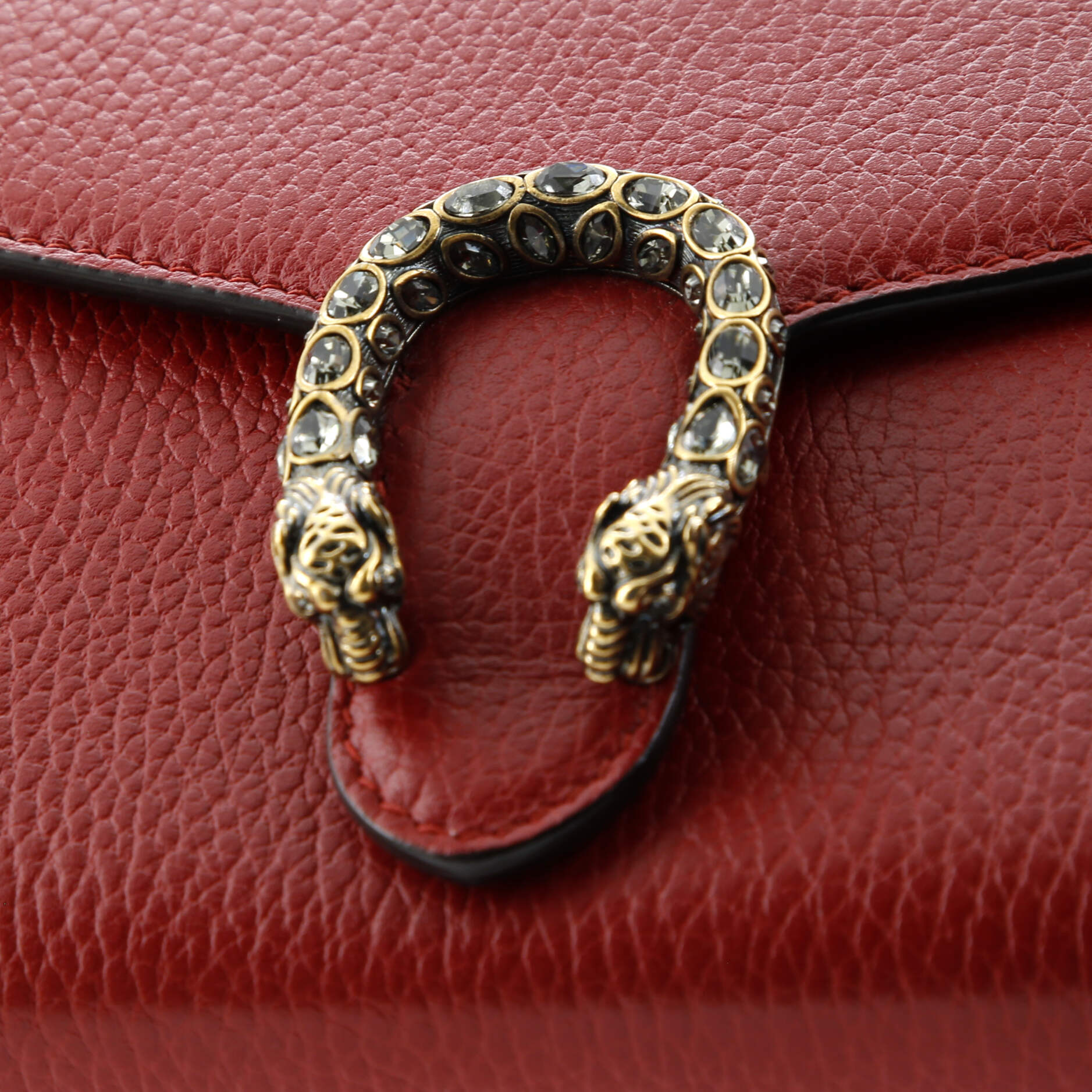 Pre-Loved Gucci Dionysus Chain Wallet Leather with Embellished Detail Small - Image 6