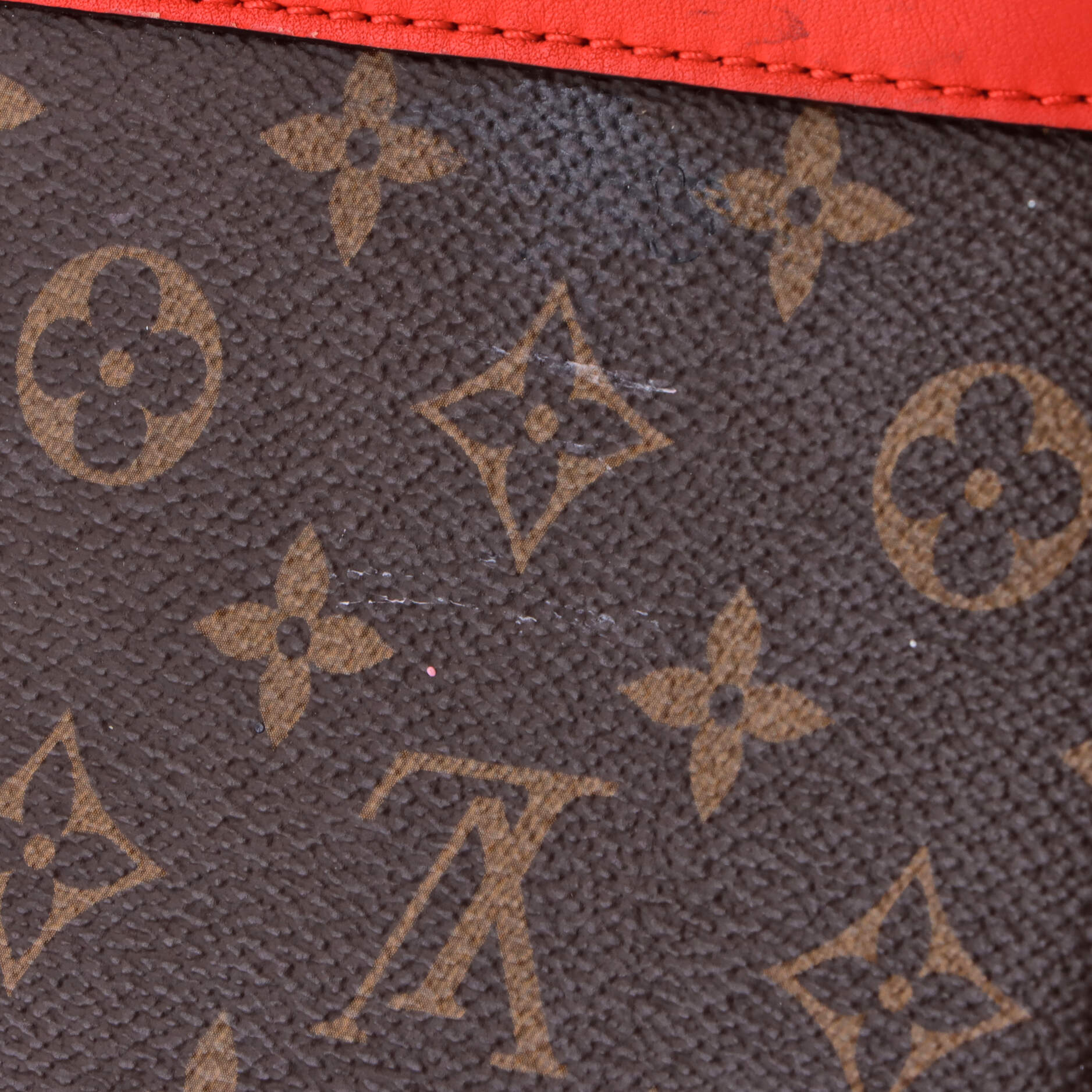 Pre-Loved Louis Vuitton Locky Handbag Monogram Canvas with Leather BB - Image 6