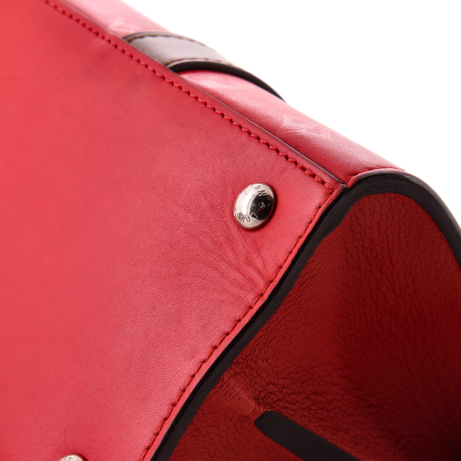 Pre-Loved Louis Vuitton Very Tote Monogram Leather MM - Image 7