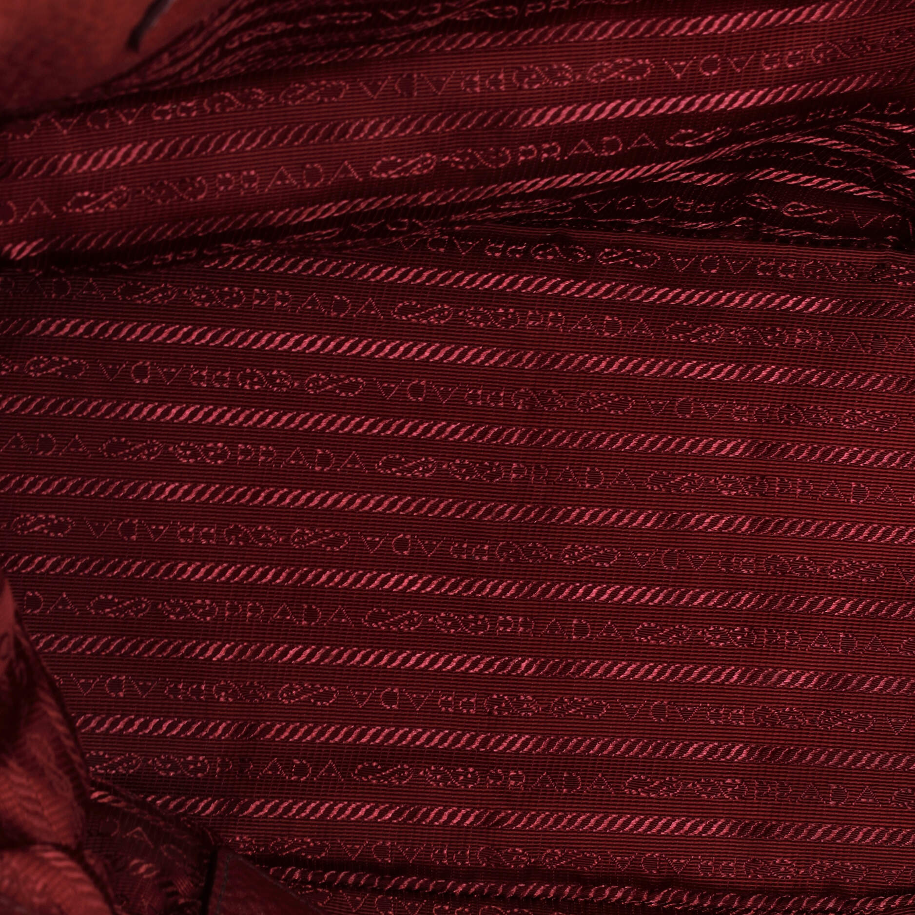 Pre-Loved Prada Convertible Open Shopping Tote Vitello Daino Medium - Image 5