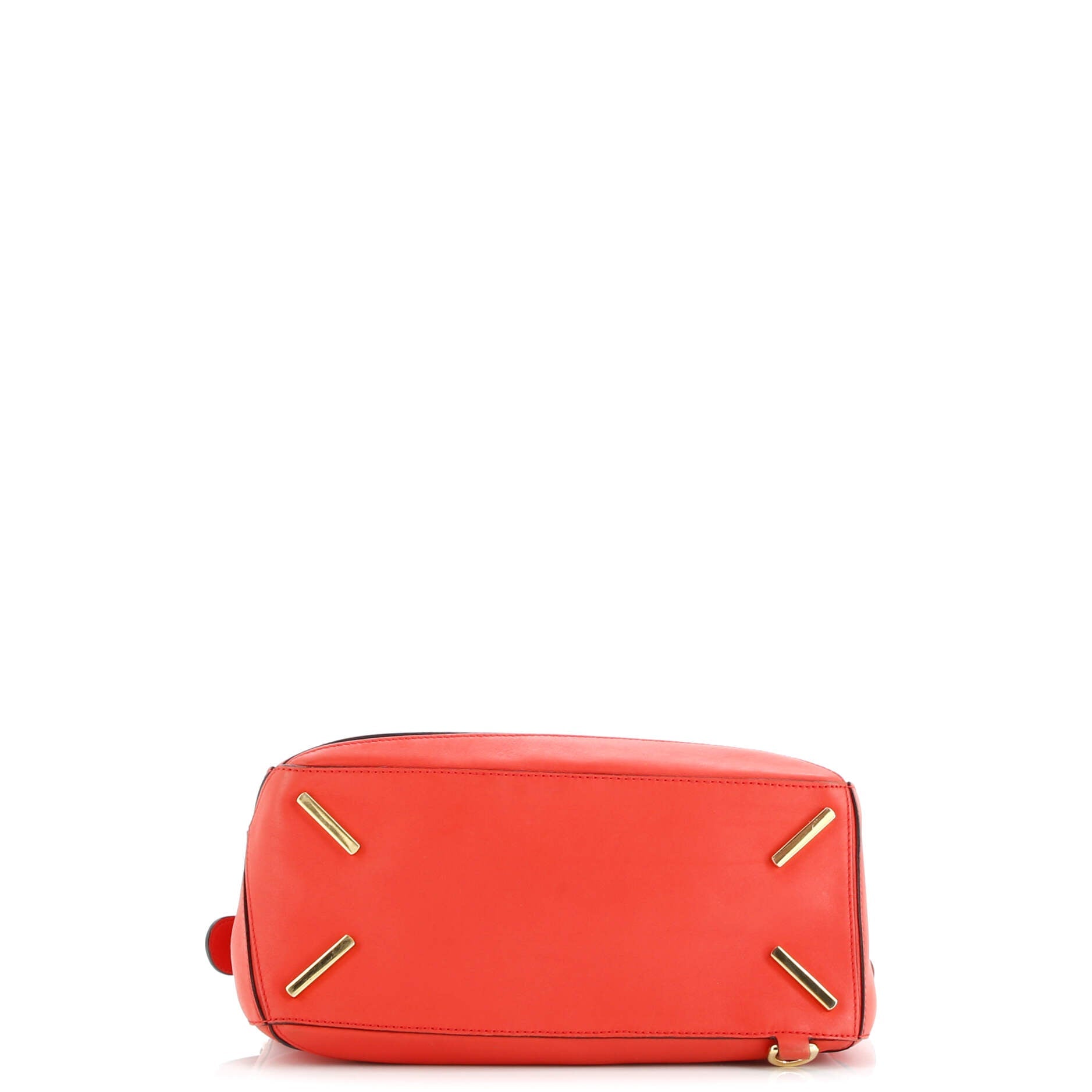 Pre-Loved Loewe Puzzle Bag Leather Medium - Image 4