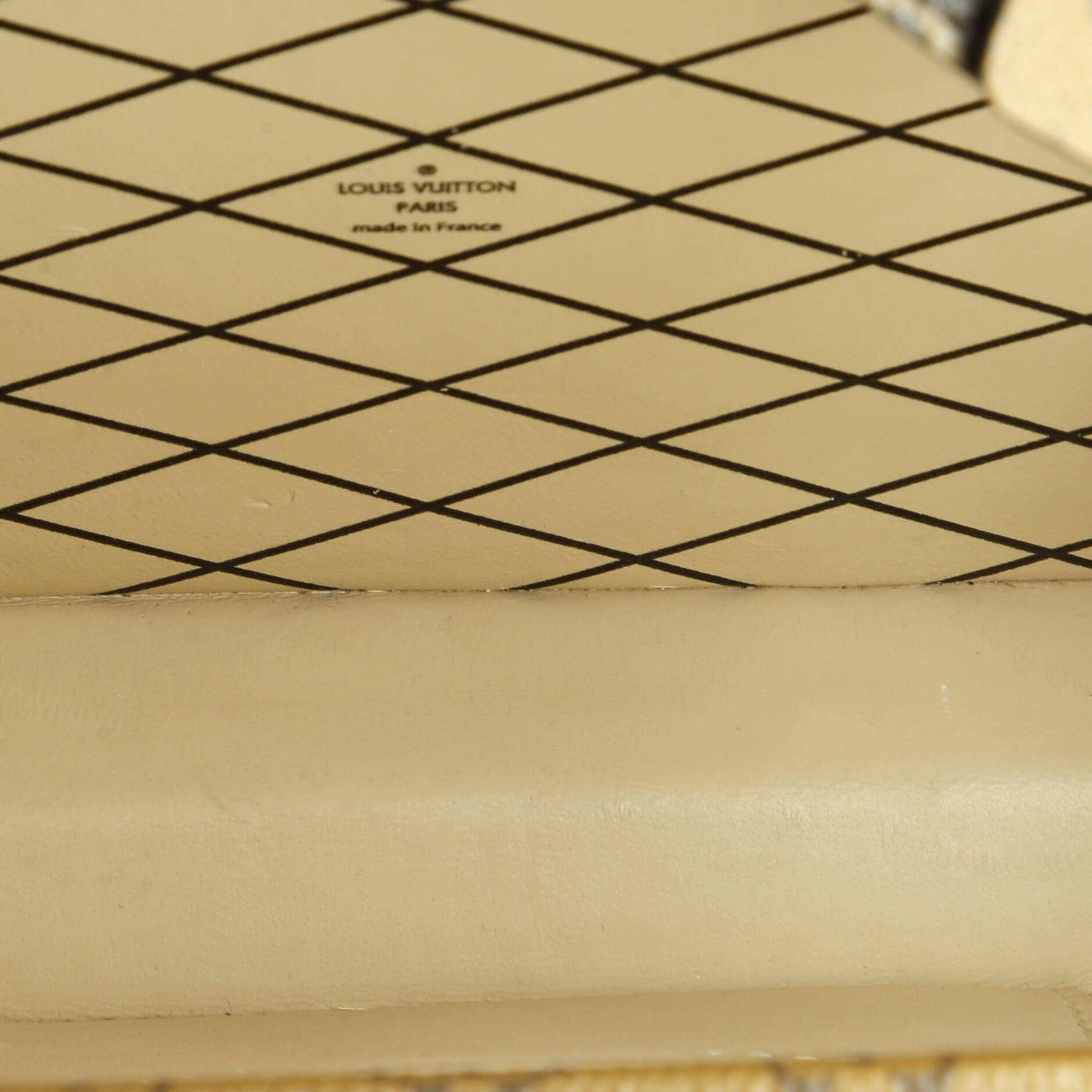 Pre-Loved Louis Vuitton Petite Malle Handbag Reverse Monogram Canvas - Image 5