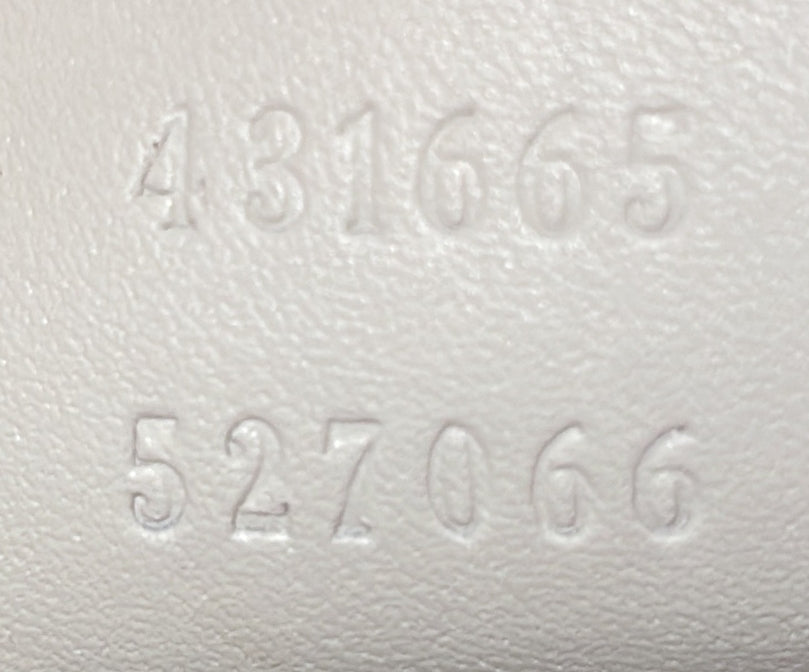 Pre-Loved Gucci Sylvie Top Handle Bag Leather Medium - Image 6