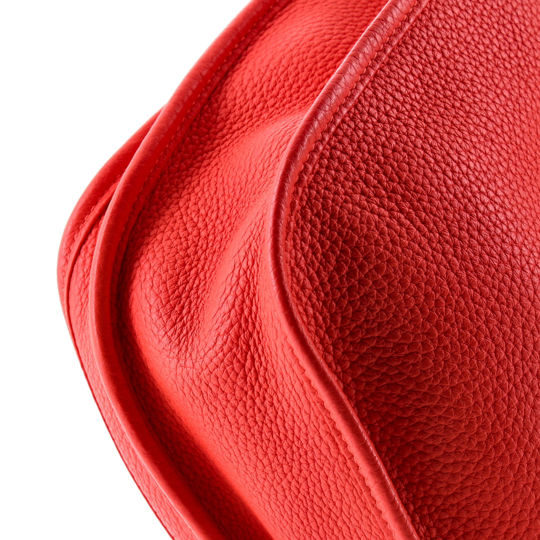 Pre-Loved Hermes Evelyne Bag Gen III Clemence GM - Image 6