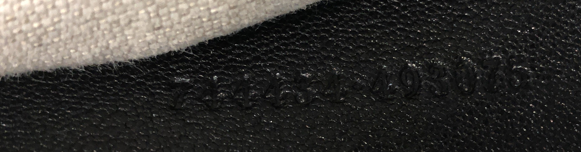 Pre-Loved Gucci Blondie NM Top Handle Shoulder Bag Diagonal Quilted Leather - Image 8