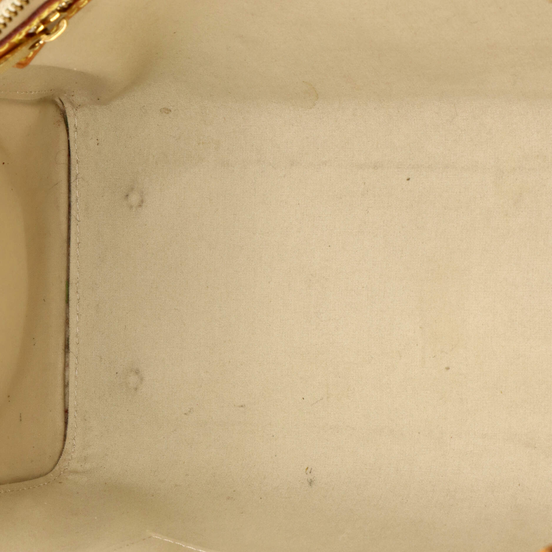 Pre-Loved Louis Vuitton Brea Handbag Monogram Vernis MM - Image 5