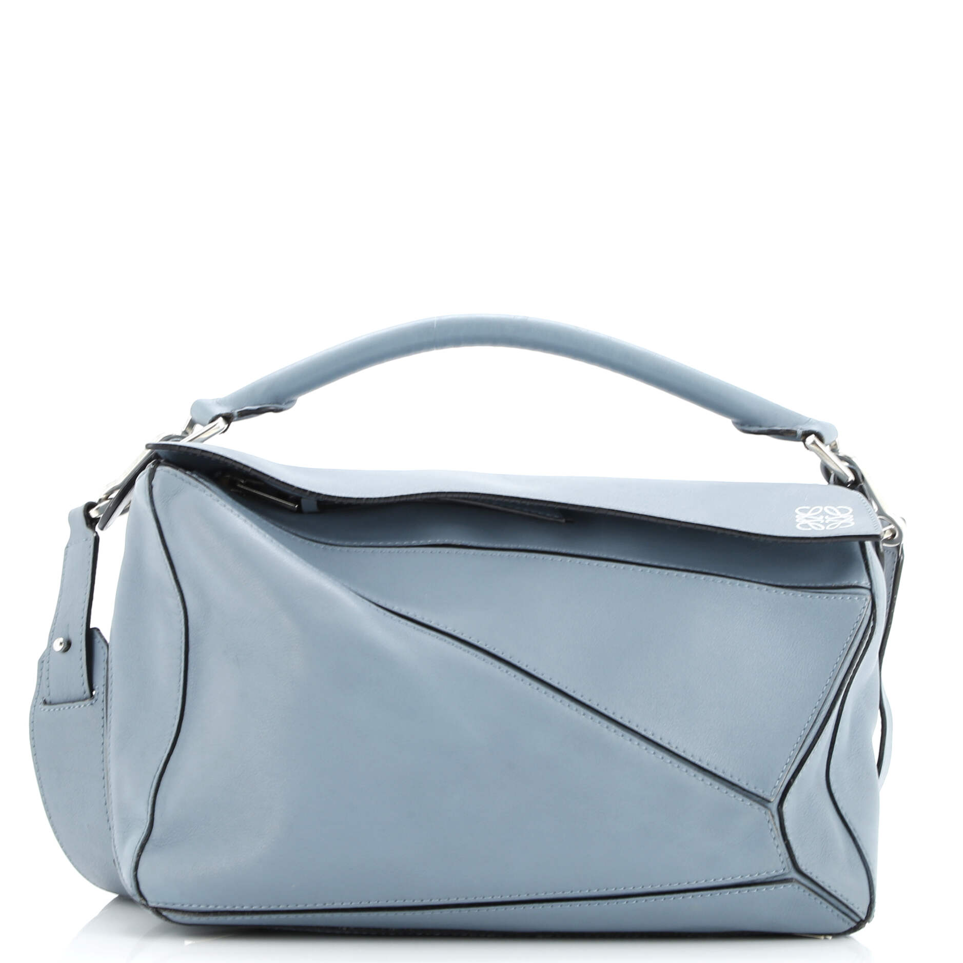 Pre-Loved Loewe Puzzle Bag Leather Medium - Image 2