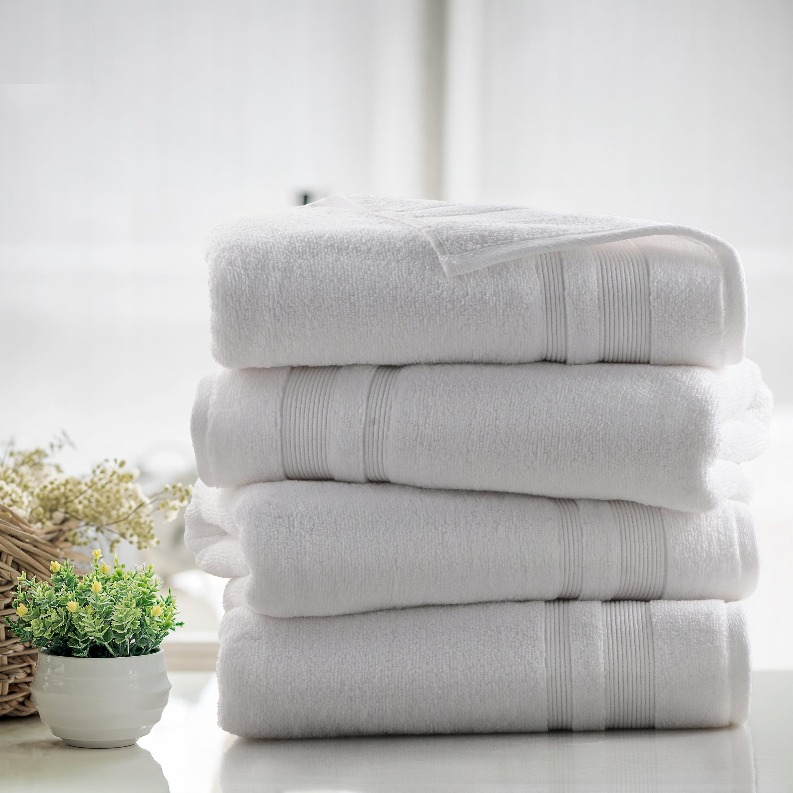 Kathy Ireland 4 Piece Zero Twist Cotton Plush Bath Towel Set by Bed Bath Fashions - Image 9