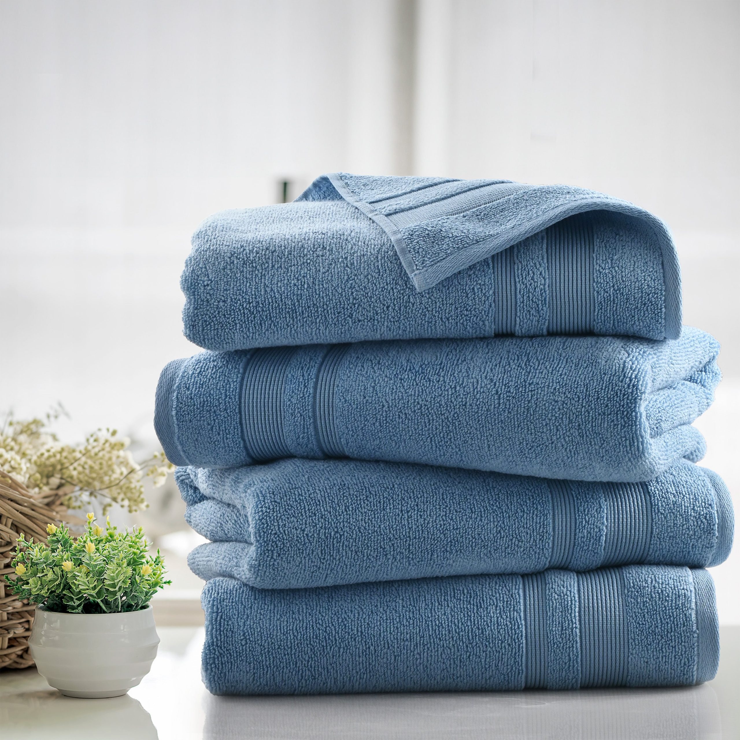 Kathy Ireland 4 Piece Zero Twist Cotton Plush Bath Towel Set by Bed Bath Fashions - Image 4