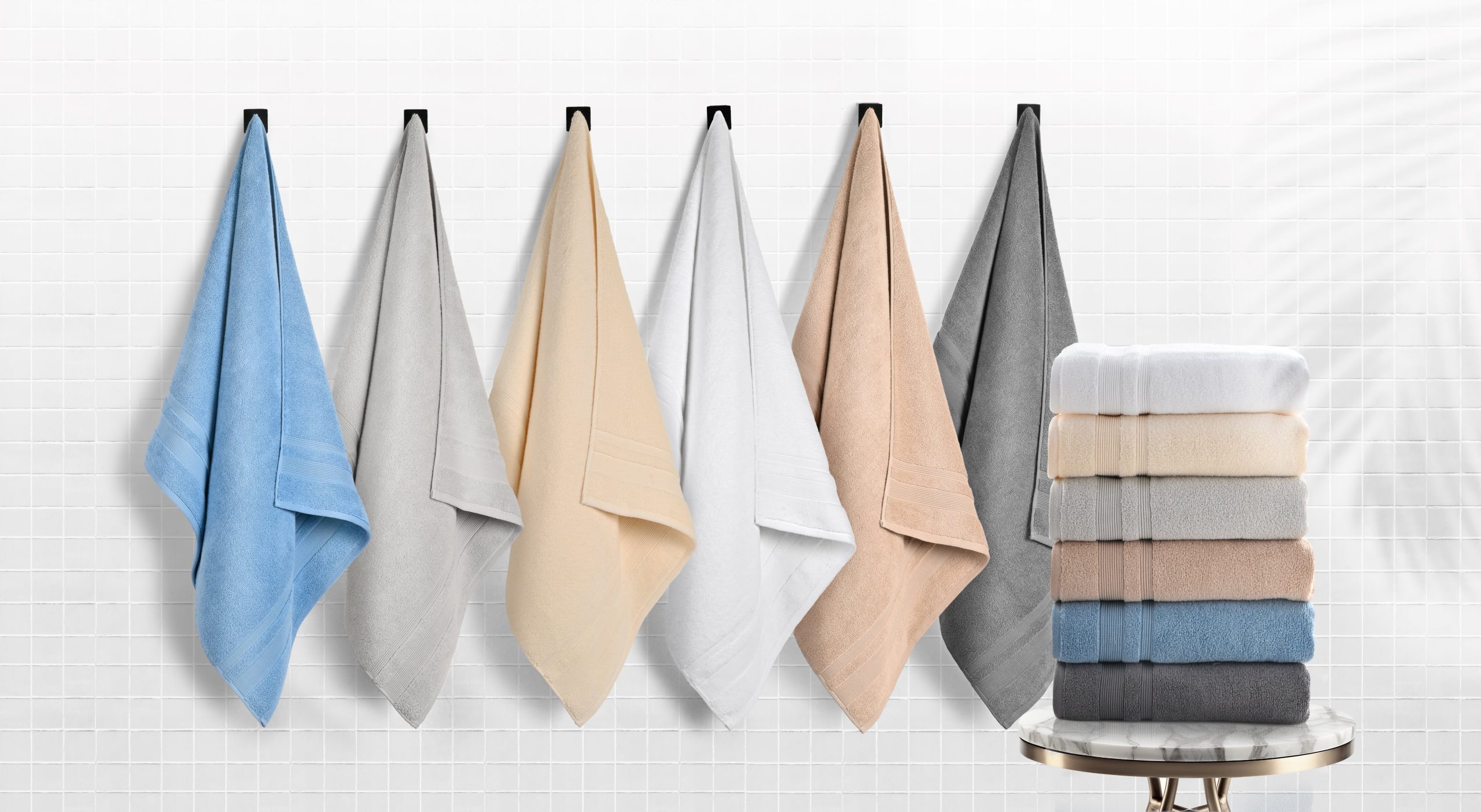 Kathy Ireland 4 Piece Zero Twist Cotton Plush Bath Towel Set by Bed Bath Fashions - Image 2