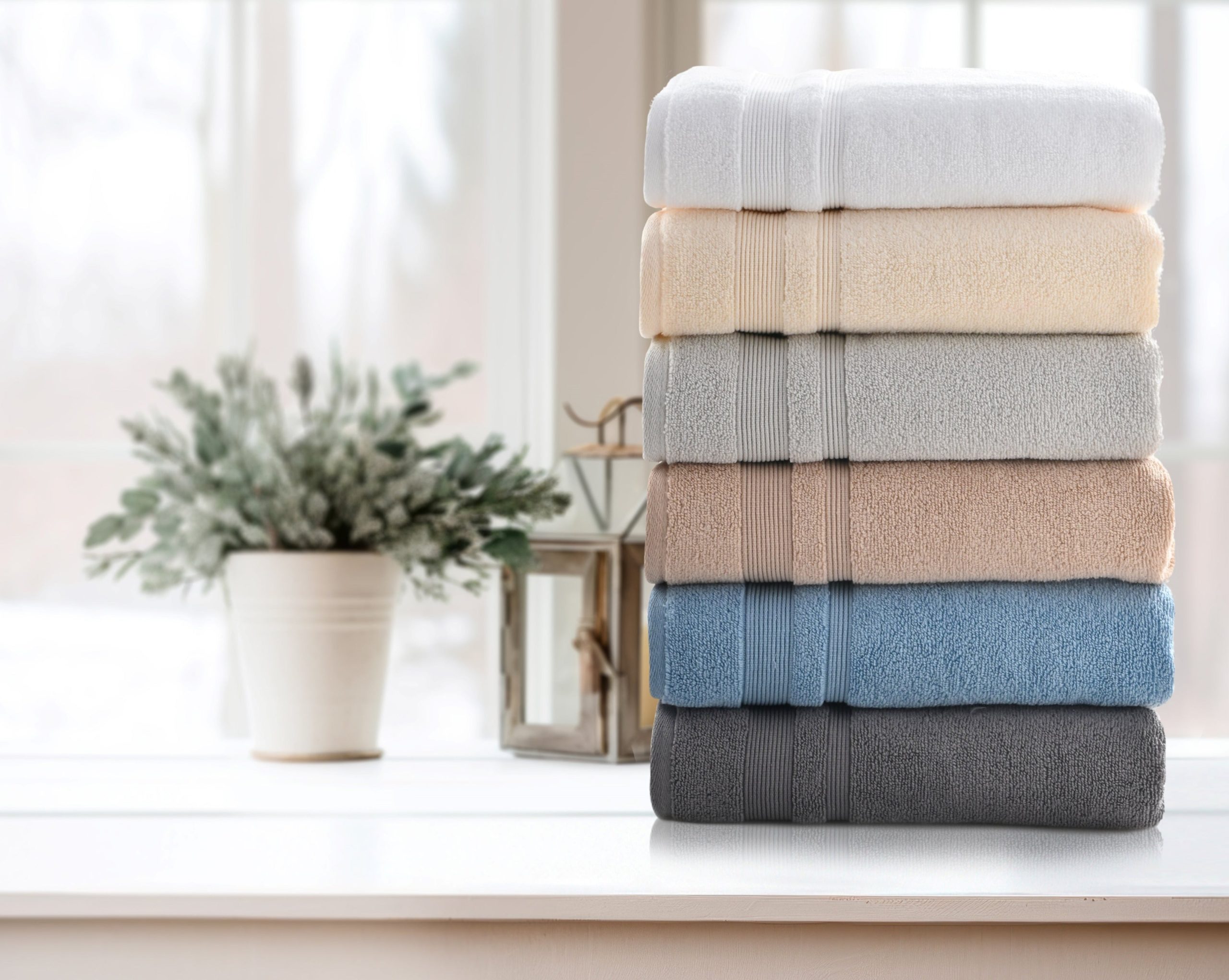 Kathy Ireland 4 Piece Zero Twist Cotton Plush Bath Towel Set by Bed Bath Fashions