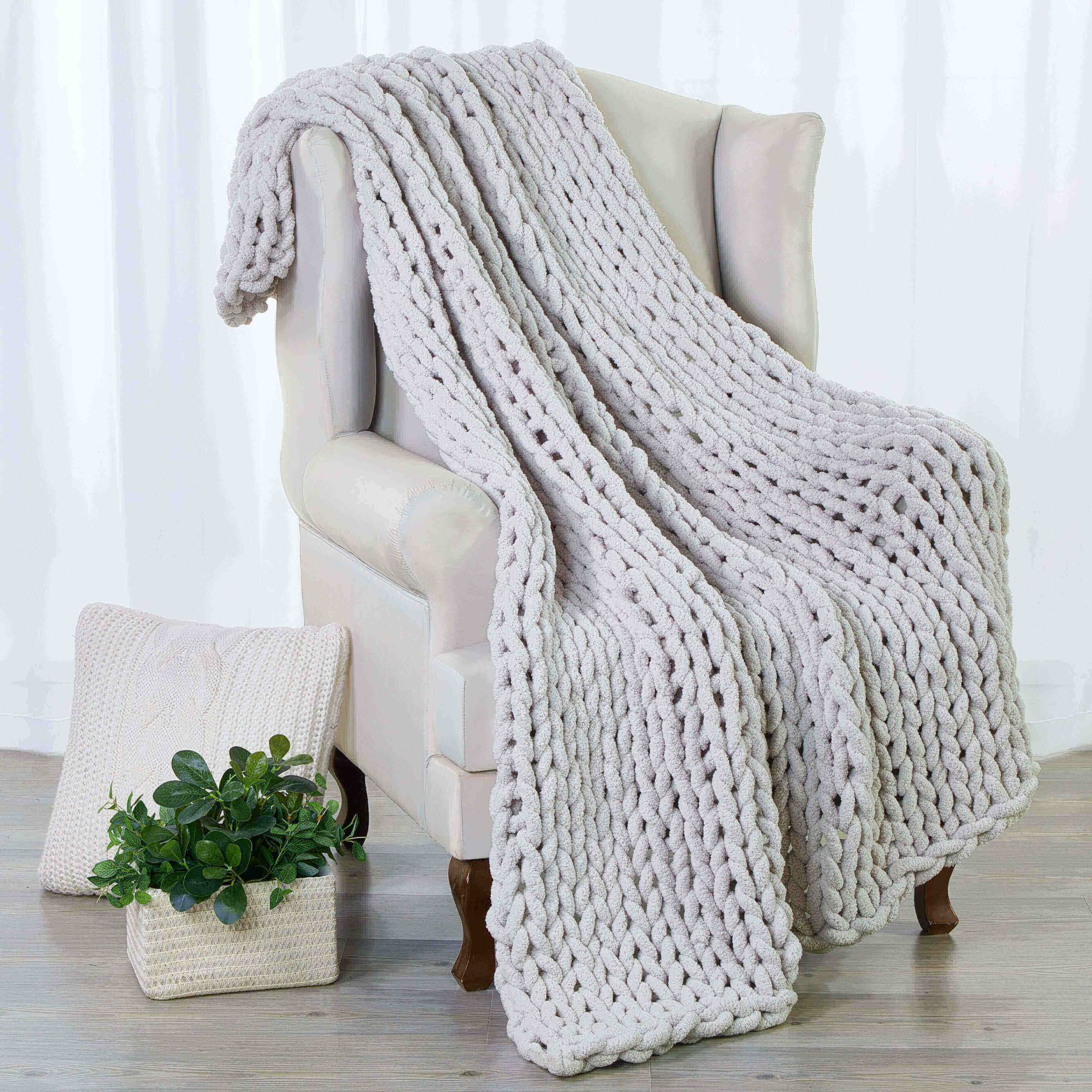 Kathy Ireland Chunky Knit Chenille Throw Blanket - Image 4
